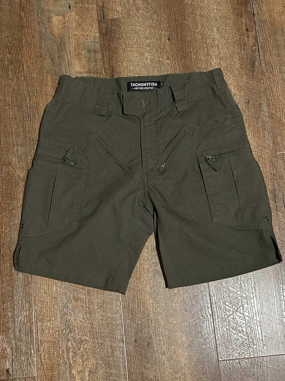 Tachuntfish Run & Gun Shorts Mens 30 Tactical Cargo Army Green Ripstop 8″ Inseam