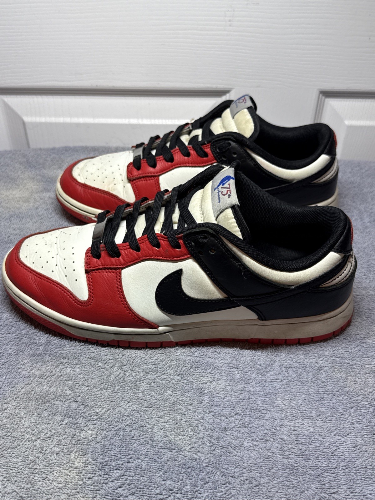 Nike Dunk Low EMB NBA 75th Anniversary Chicago DD3363-100 Size 9.5 Men’s