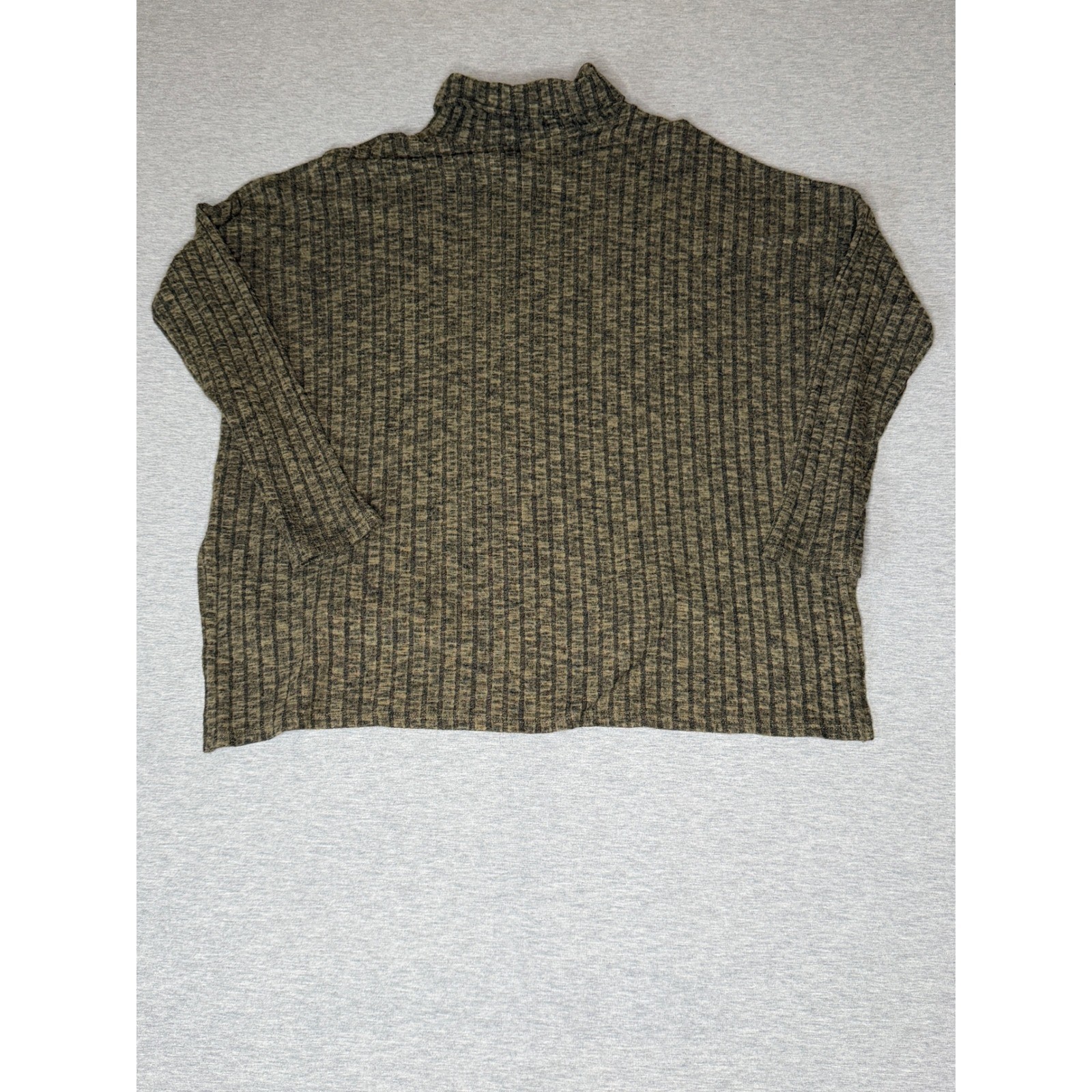 American Eagle Outfitters Womens Ribbed Turtleneck Sweater Olive Green Marl Med