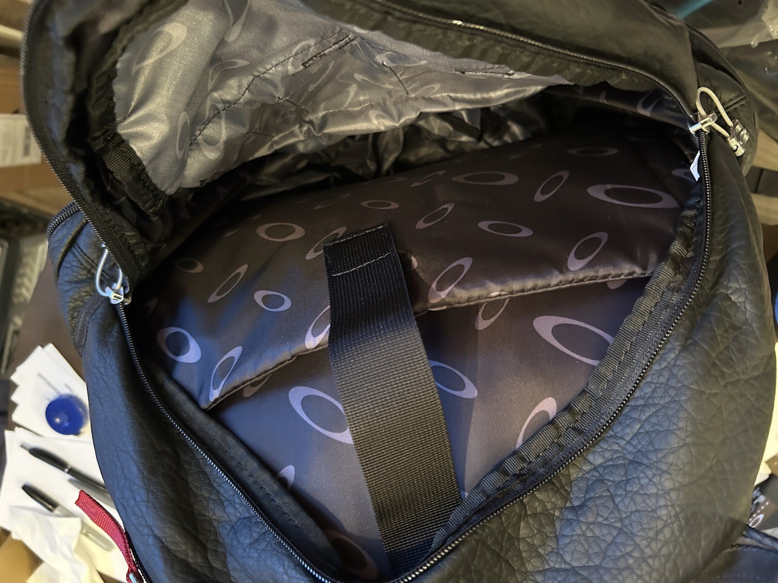 Oakley Kitchen Sink backpack Black
