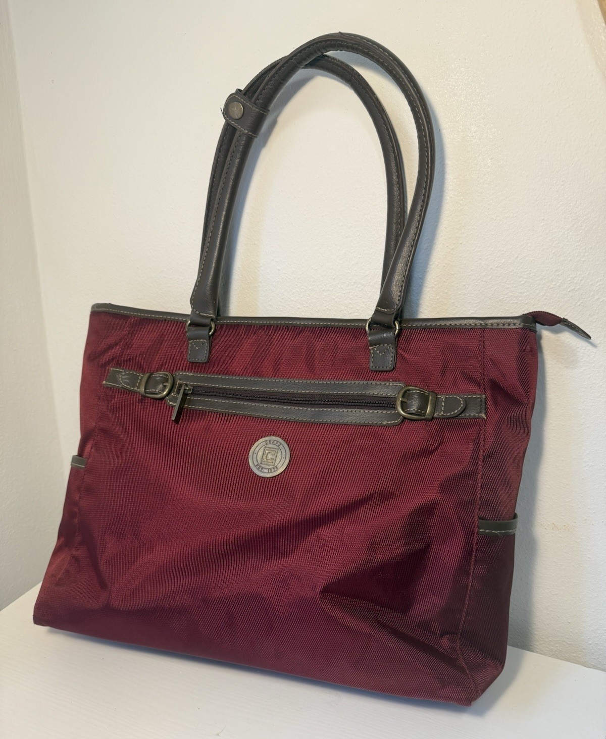 RALPH LAUREN CHAP Burgundy Zip Top Messenger Bad w Shoulder Strap Gold Hardware