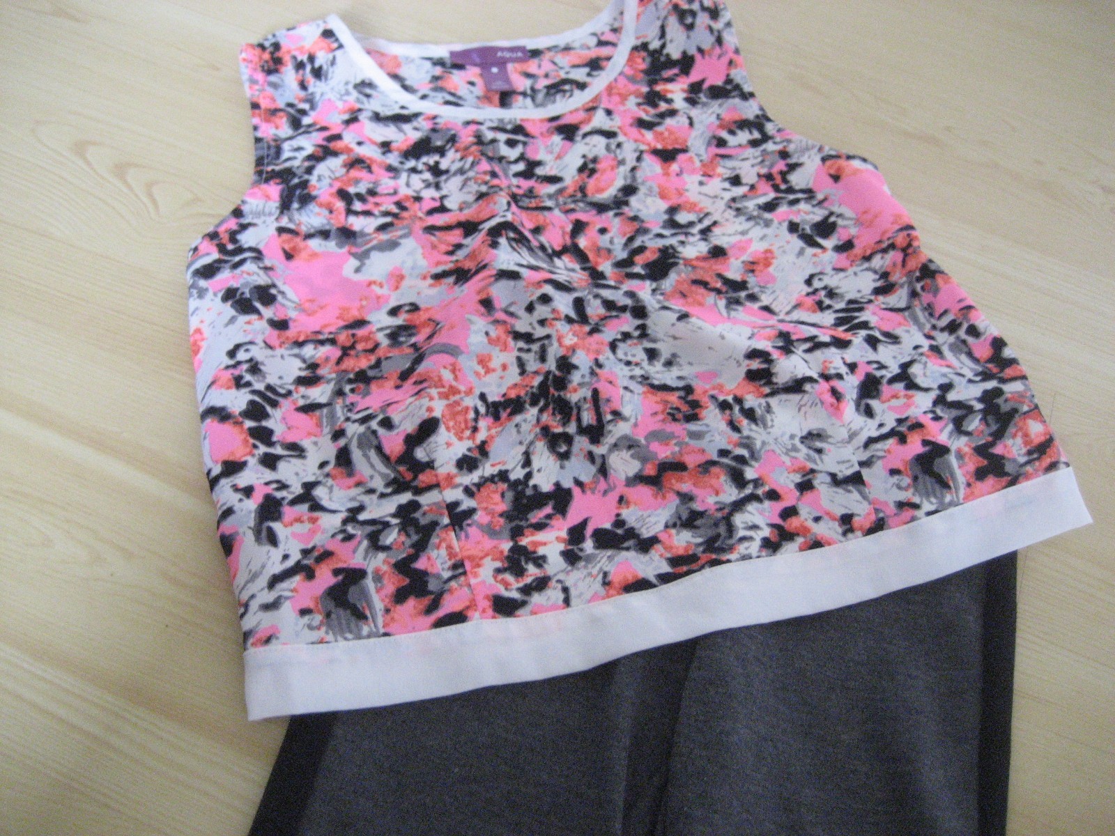 NEW Girls L 6/7 Pink Gray White Black Splat Print AQUA USA Silky BLOUSE TOP TANK