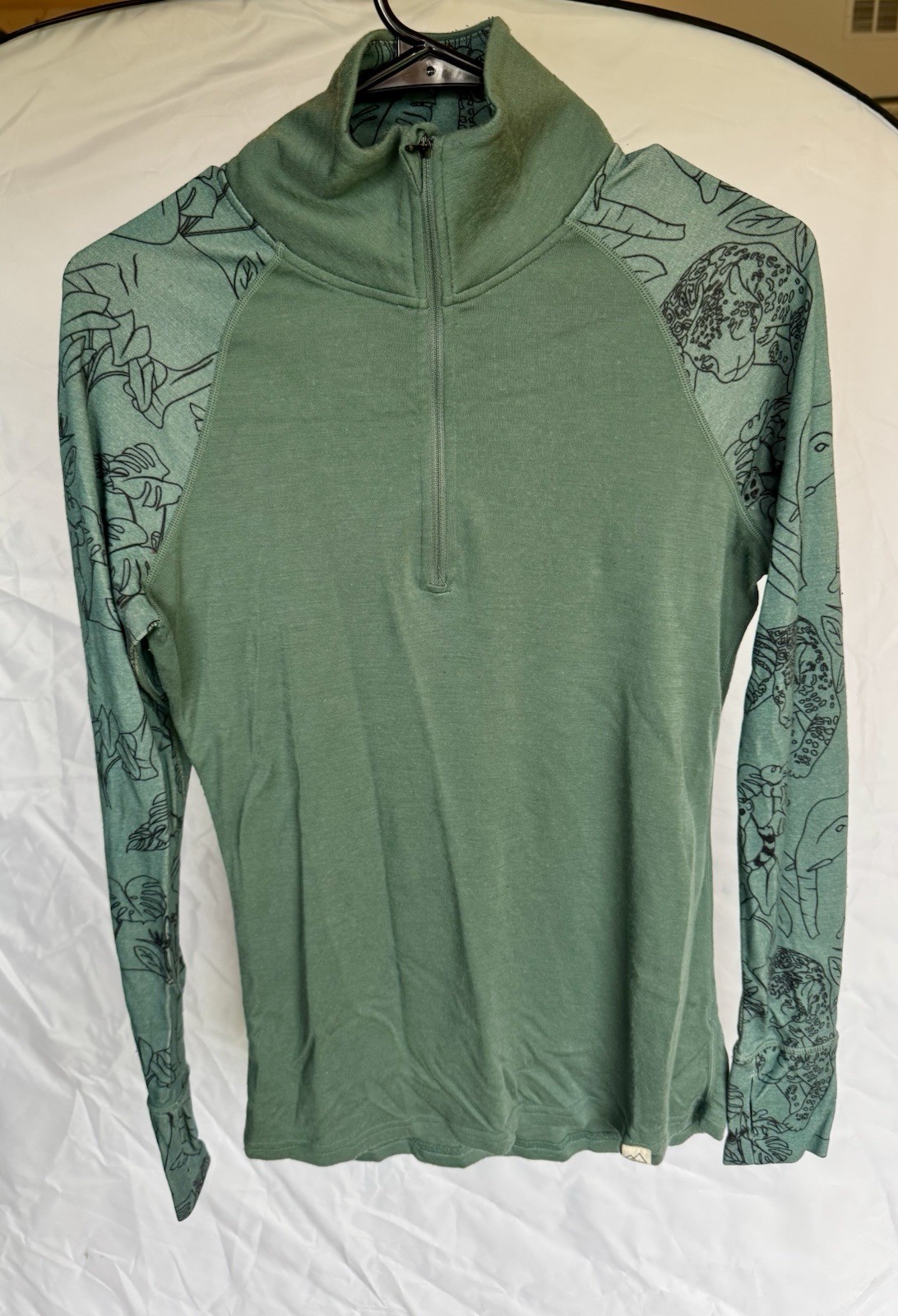 Wild Rye Merino Wool Base Layer Half Zip, Green Jungle Pattern Size 10