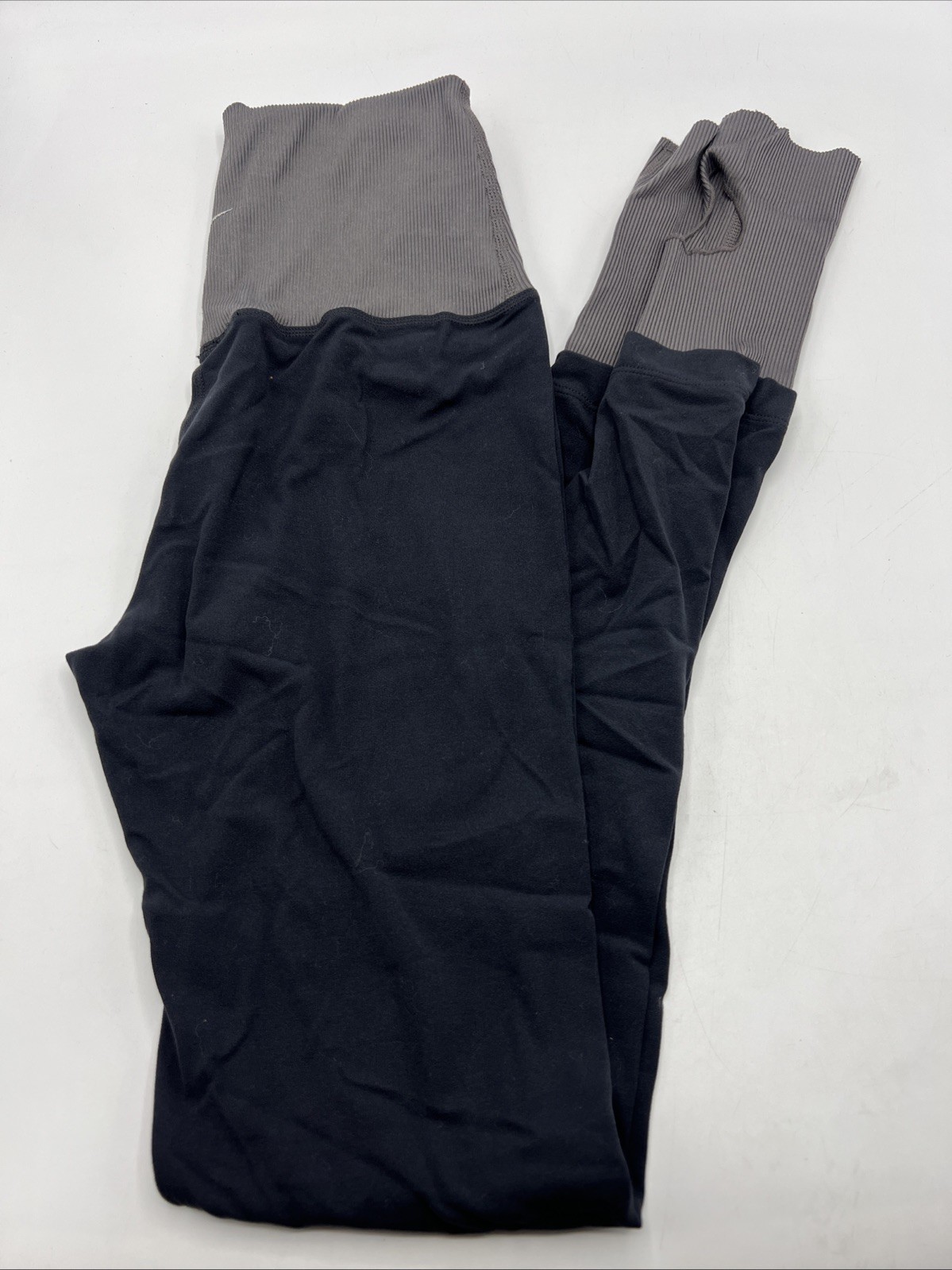 Nike Yoga Pants Women’s Size S Black Gray DM6996-010 Stretch Athletic Leggings