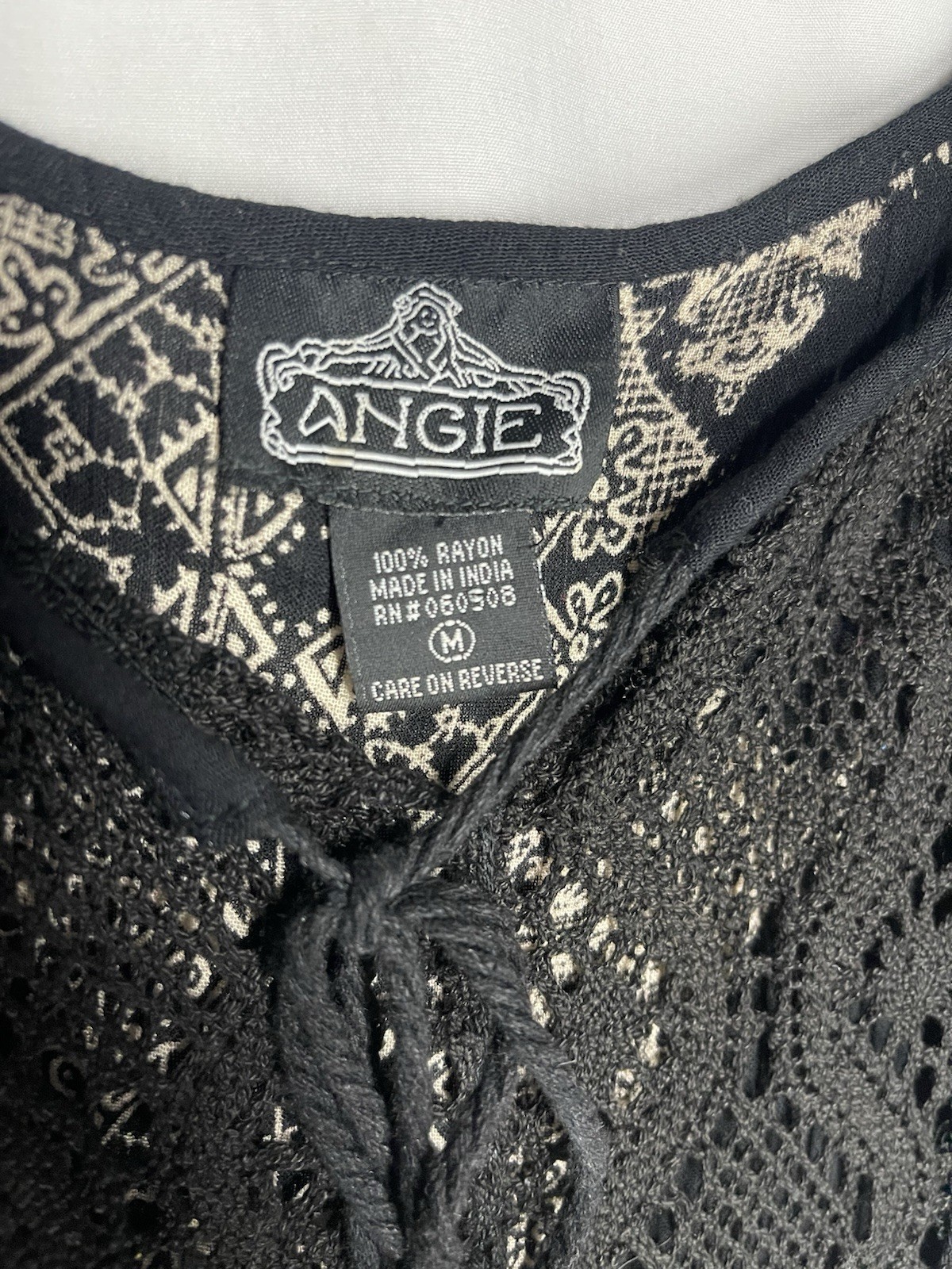 Angie Cold Shoulder Crochet Tassel Bell Sleeve Top Hippie Boho Size M Paisley