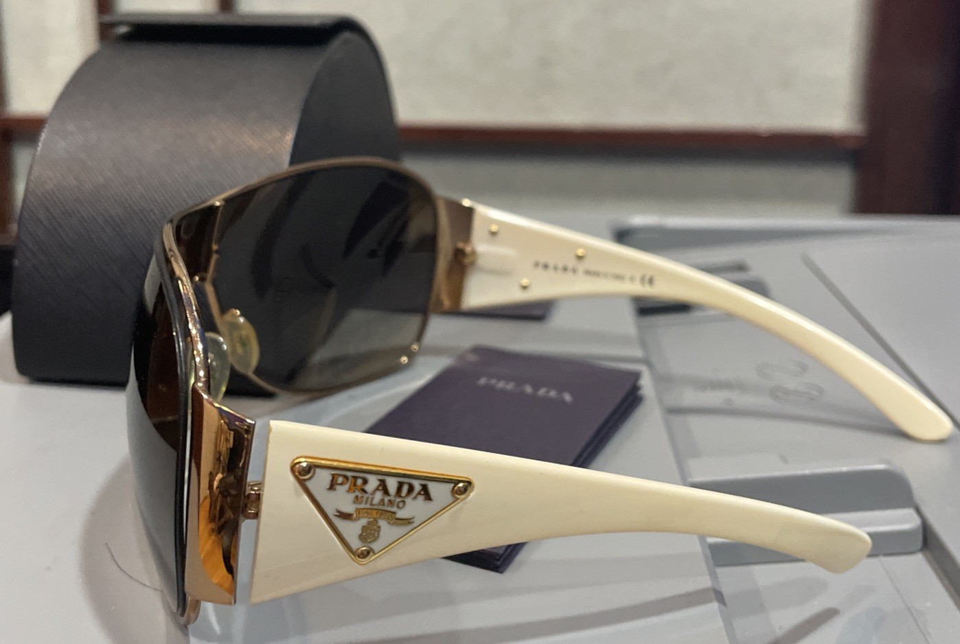 Women’s Prada Cream & Brown Lens Sunglasses w Case