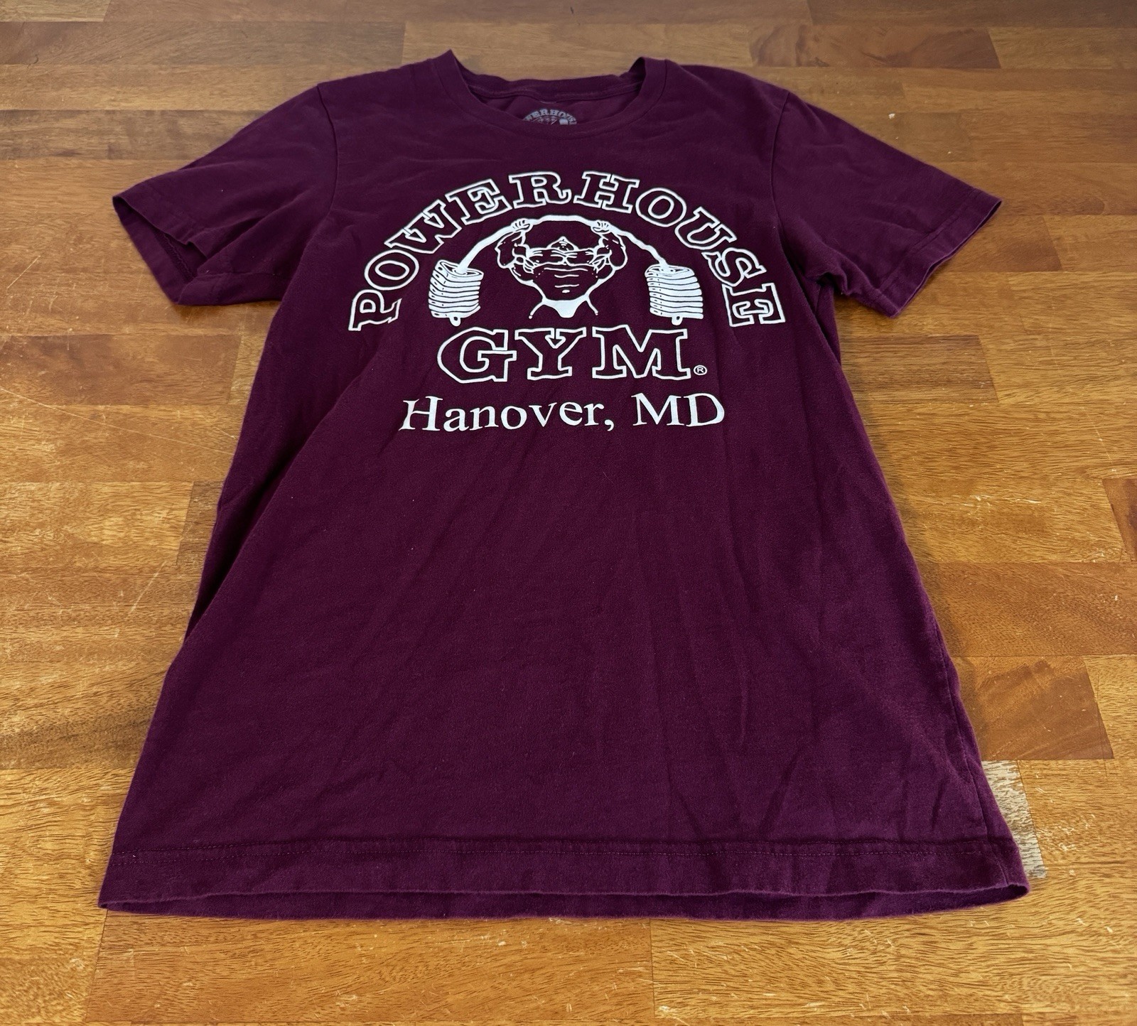 Powerhouse Gym T-Shirt Men’s Small Red