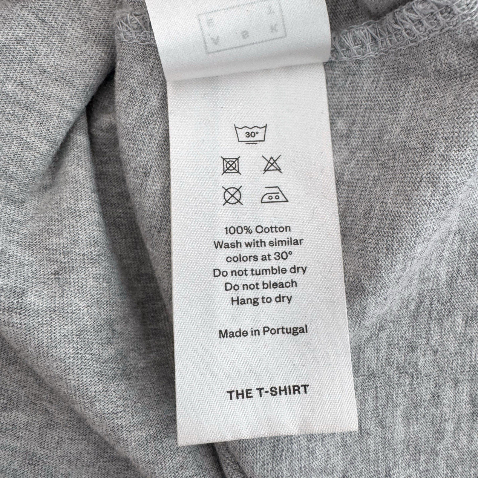 Asket Men’s Gray T-Shirt Minimalist Preppy Basic Neutral 100% Cotton Casual