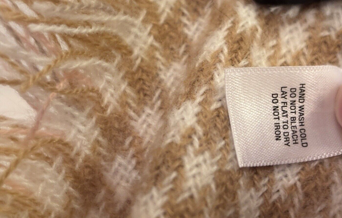 Wrap/Blanket 34”W x 70”L Plaid Ivory Tan Pink Attention Warm Cozy OSFM NWT