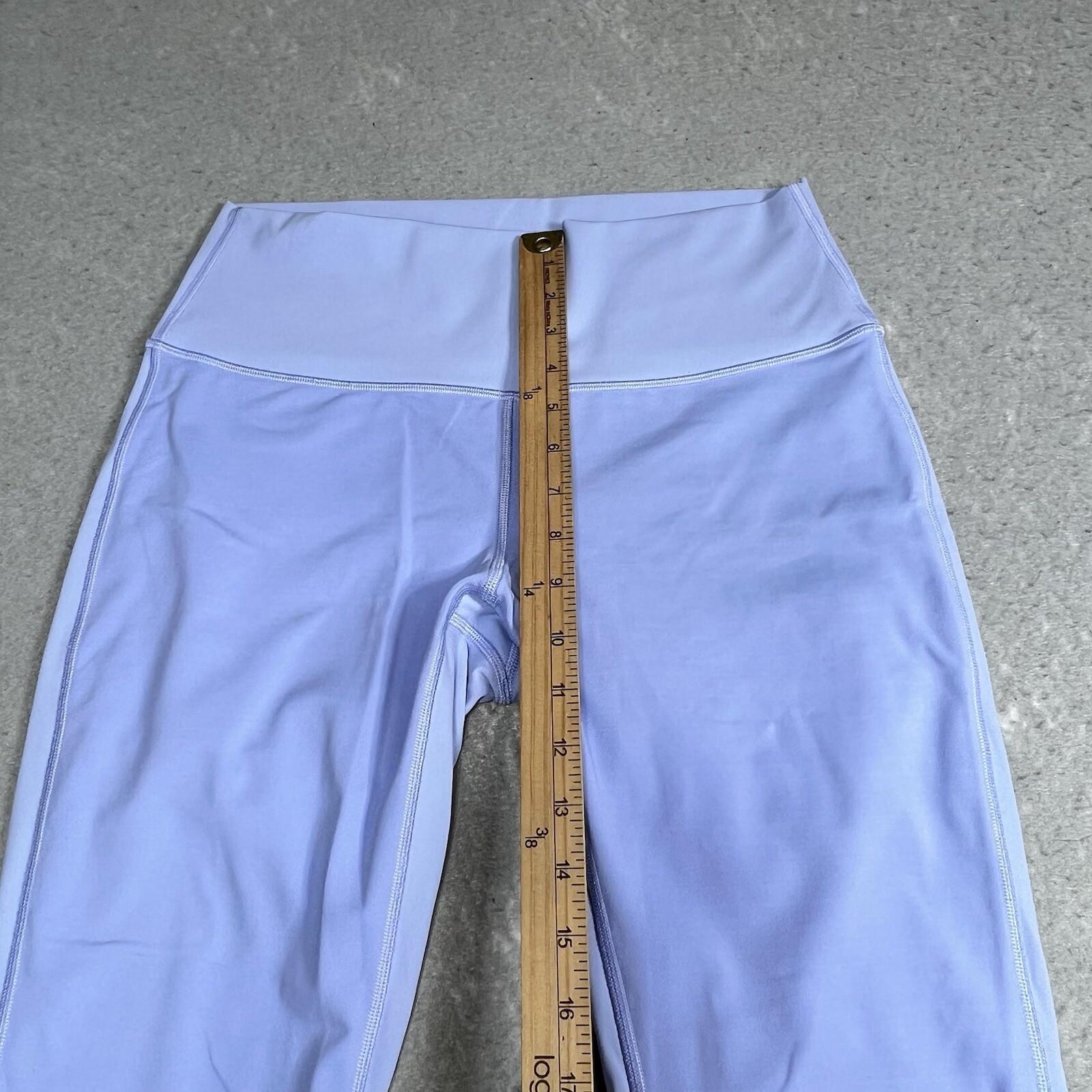 Lululemon Legging Womens Size 10 Blue Wunder Under Athleisure Inseam 27.5 in