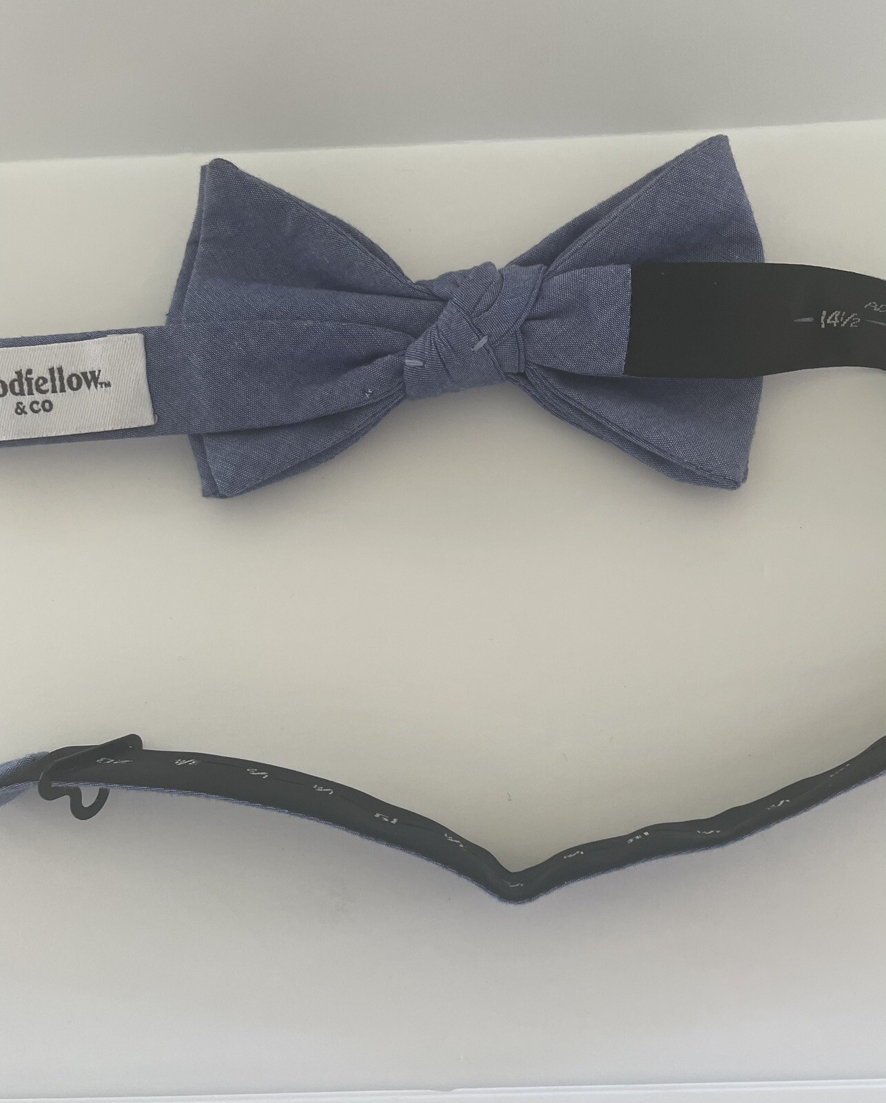 Goodfellow & Co Blue Bow Tie . Adjustable up to 20 inches EUC