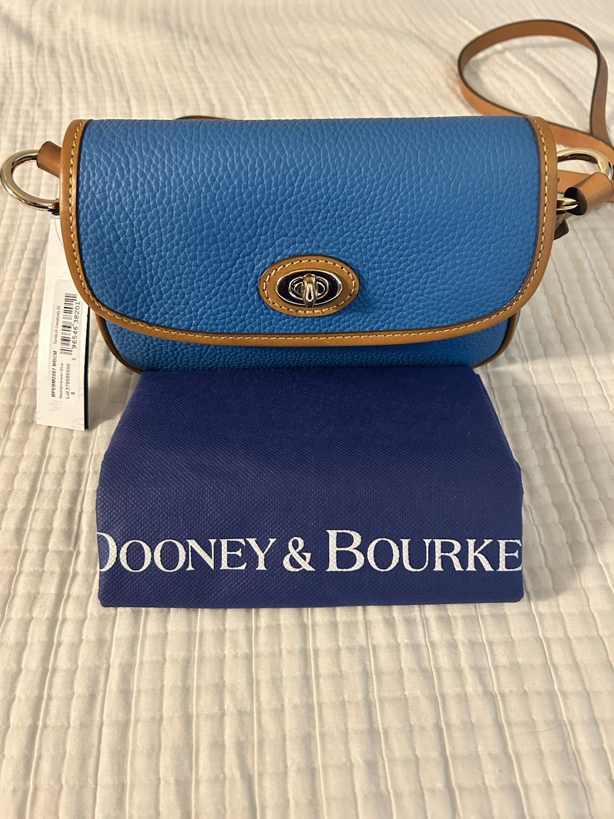 Dooney & Bourke Pebble Grain Turnlock Crossbody 22 in Mediterranean Blue, NWT