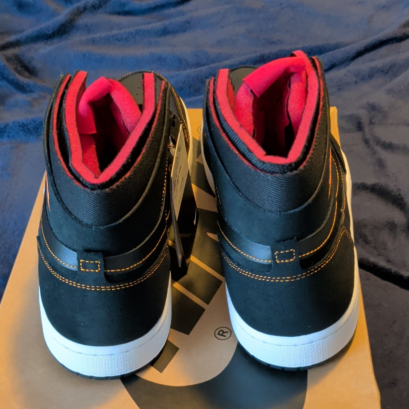 Nike Air Jordan 1 Zoom Air CMFT Mid Top Black/Chile Red/White CT0978-006 2021