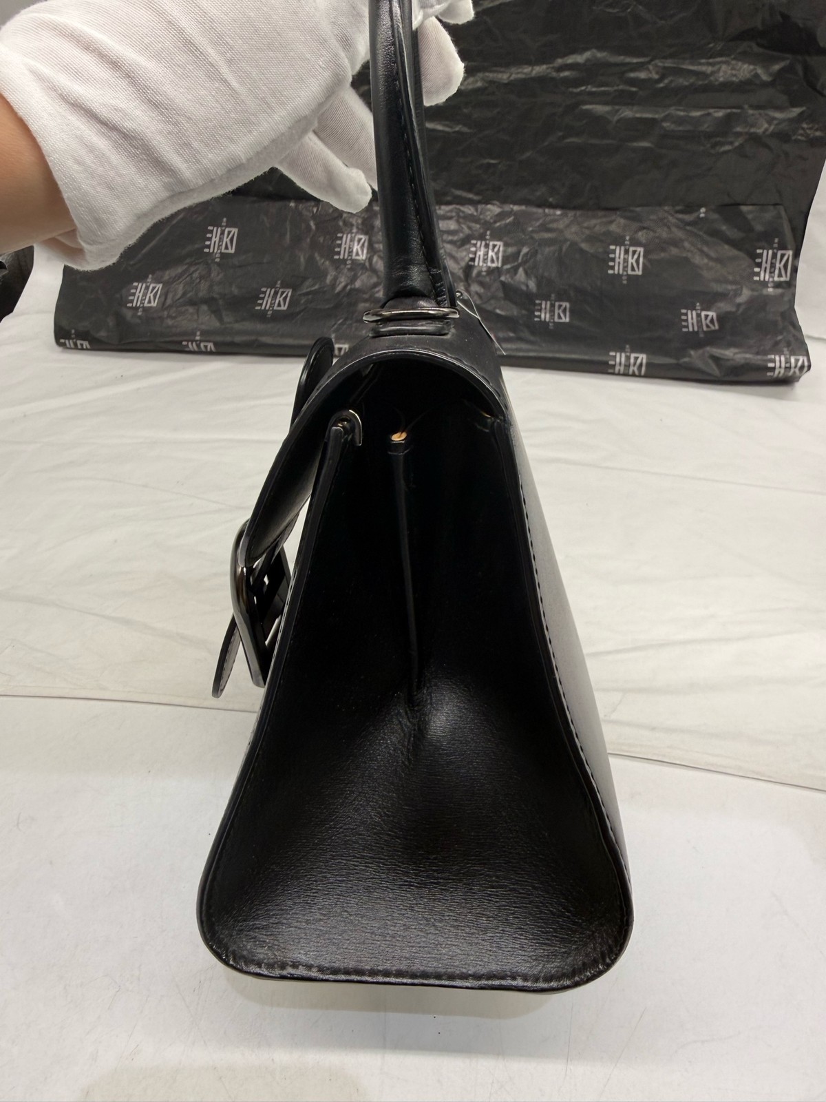Authentic Delvaux Smooth Calfskin Leather Top Handle Bag Black eBay AG