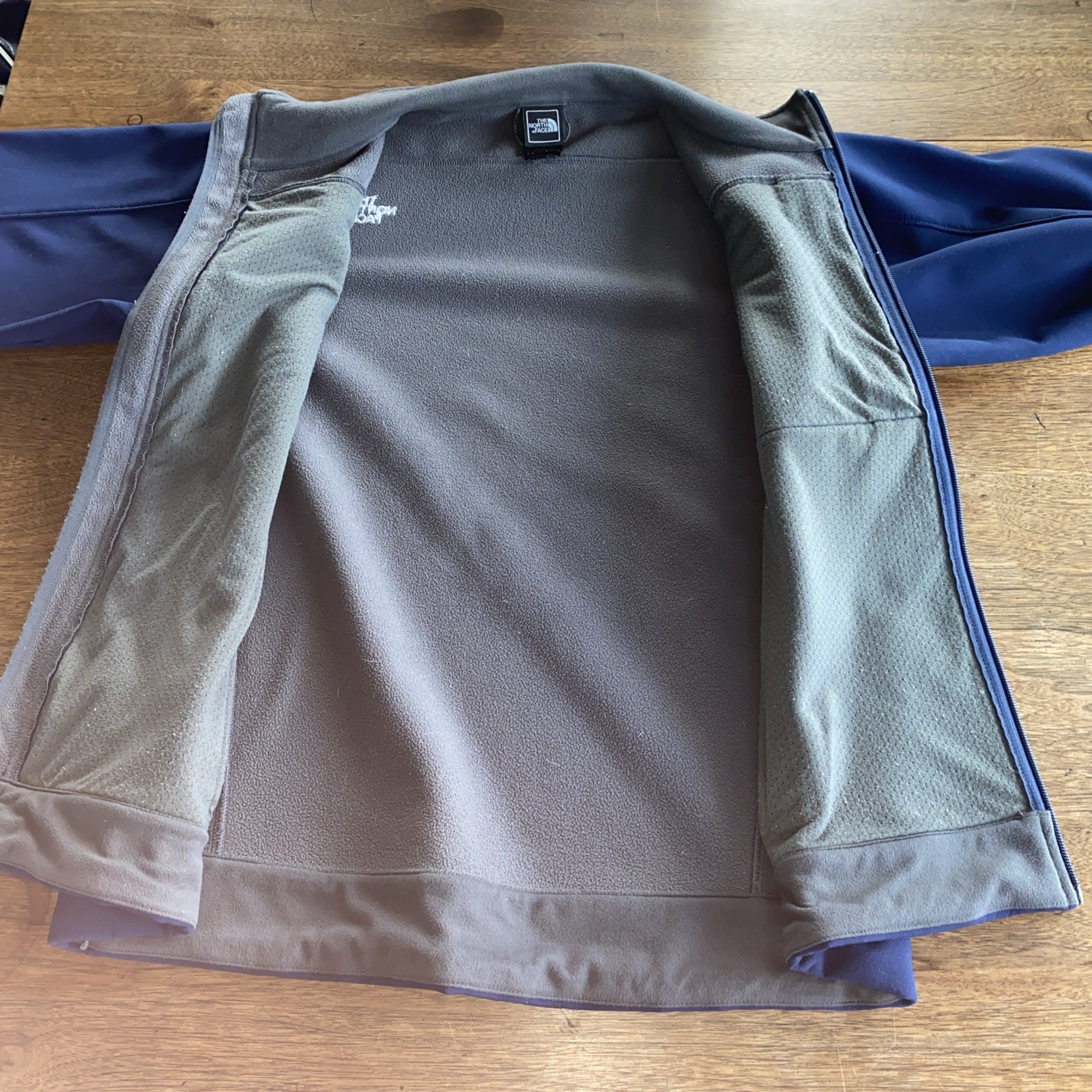 The North Face Men’s Navy Blue Full Zip Apex Lined Jacket Medium