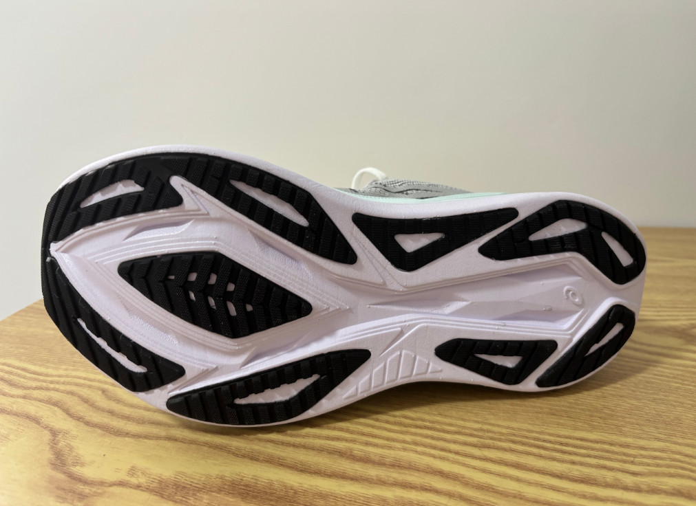 ASICS Superblast 2 Size 10 White Cool Grey Men Running Training