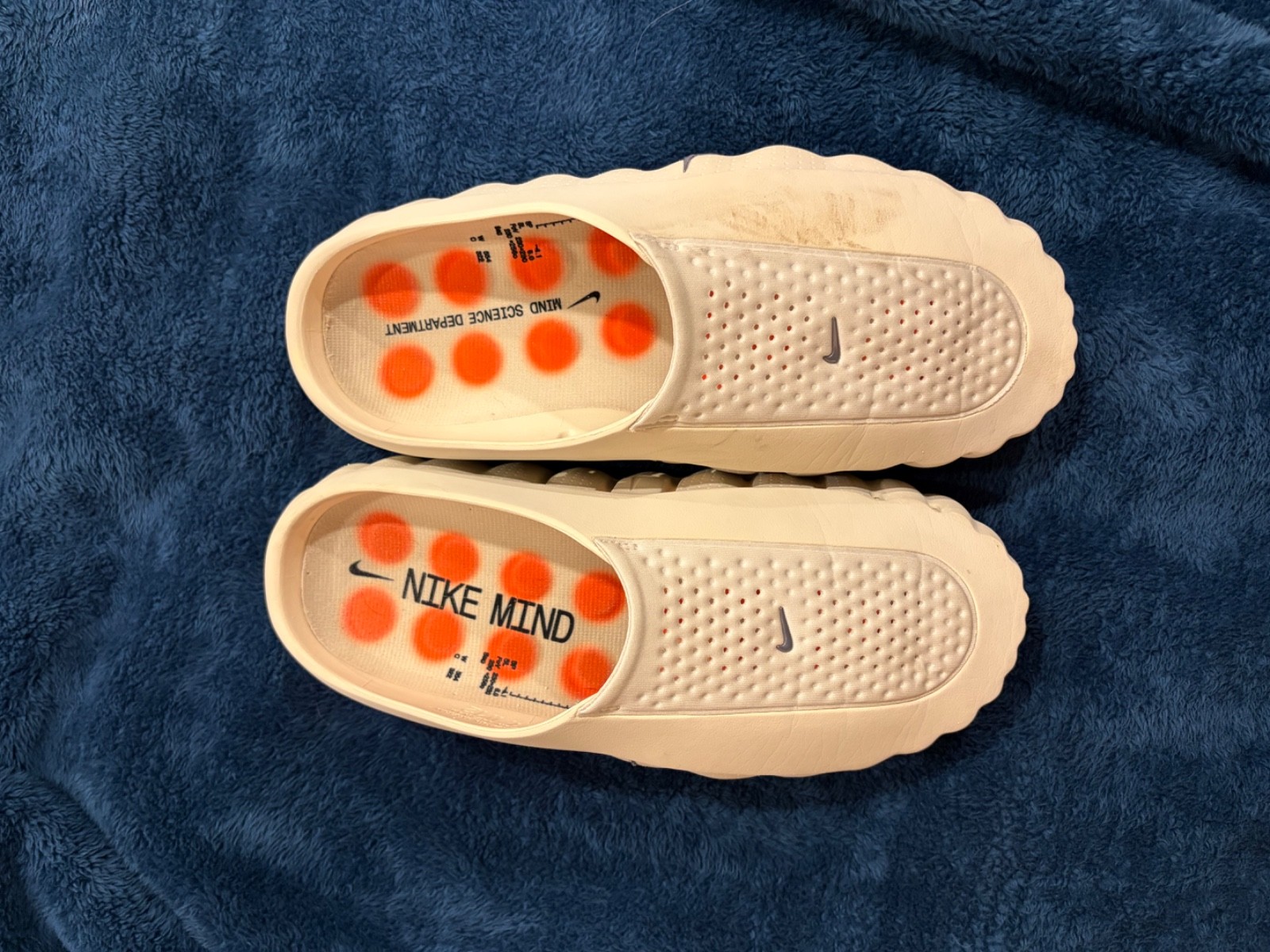 Nike Mind Slides – White – Size 11