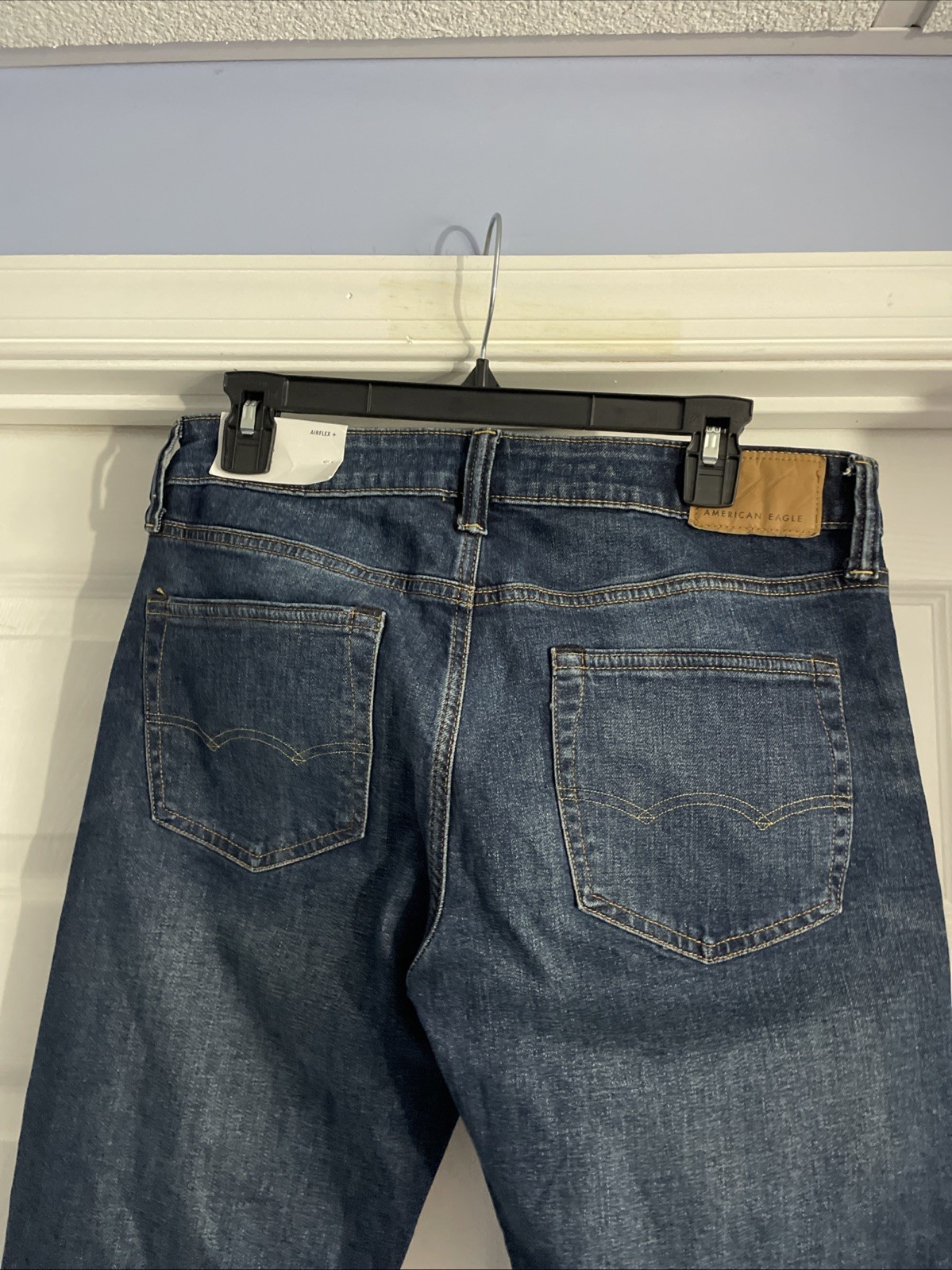 NWT American Eagle Men’s AirFlex+ ATHLETIC FIT Jeans Size 30 x 30