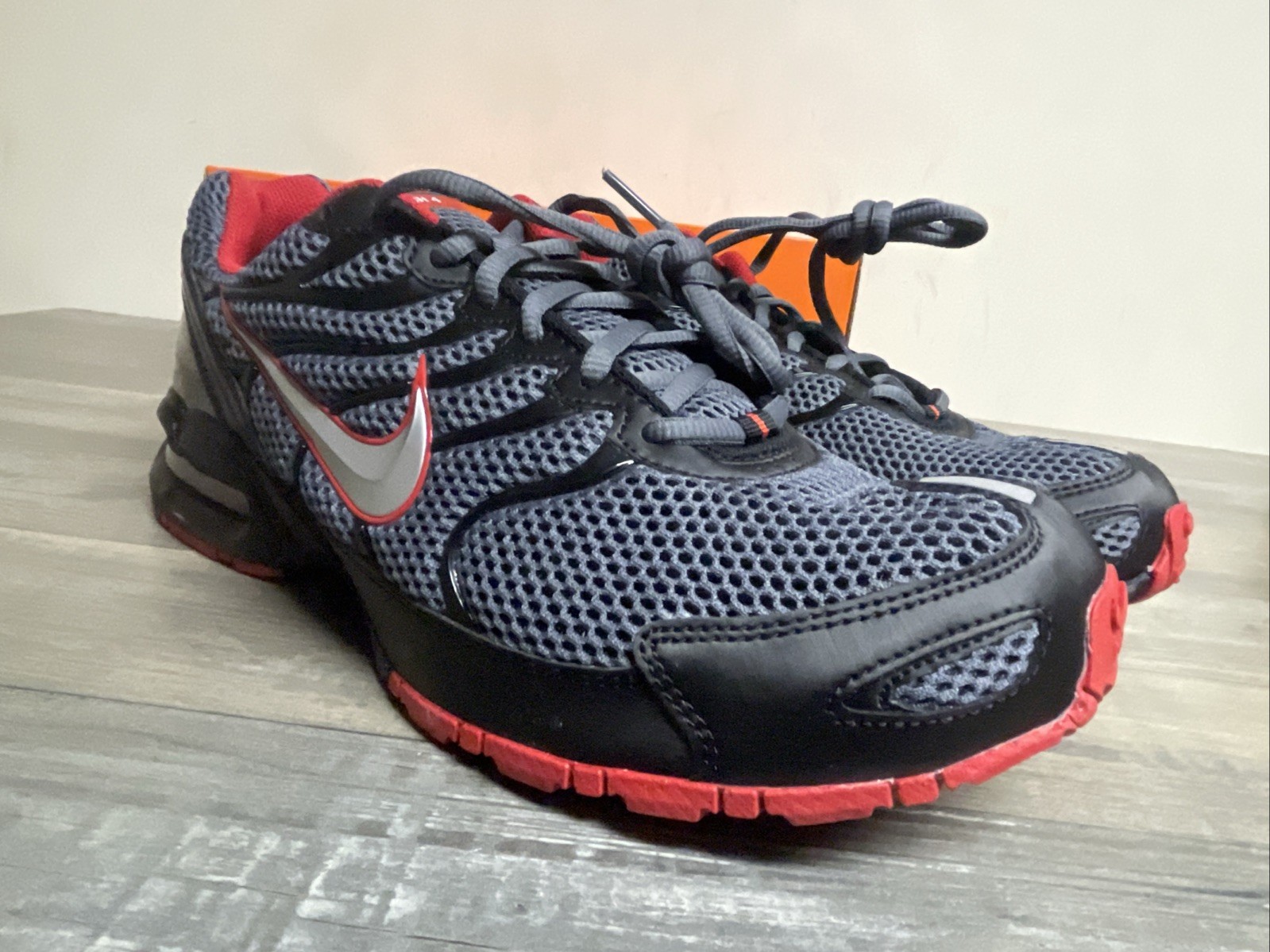 Nike Air Max Torch 4 Dark Grey Metallic Silver Red 343846-006 Men’s Size 9.5