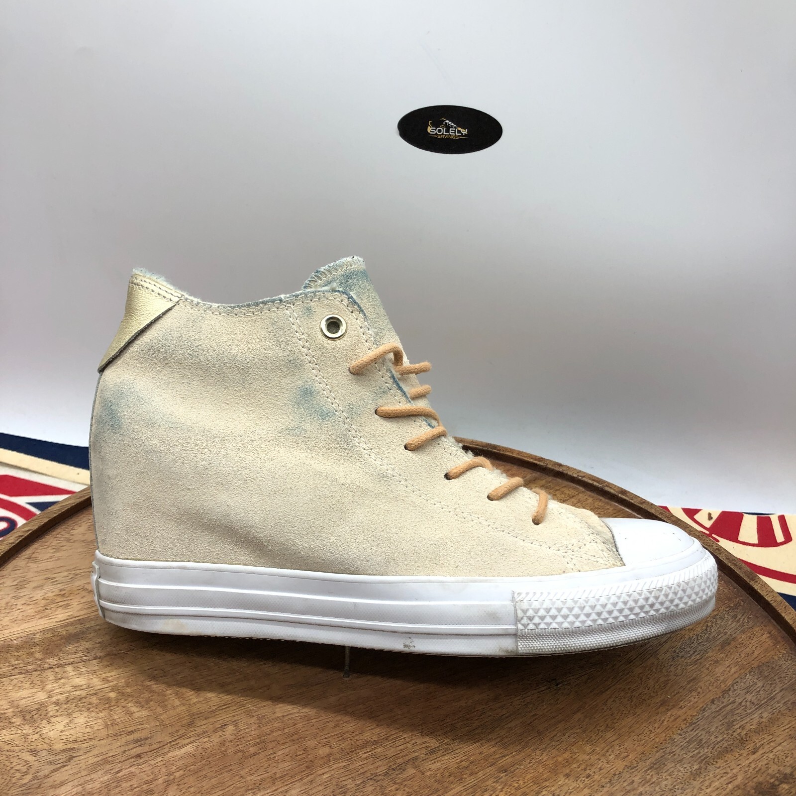 Converse Women’s CTAS Lux Hidden Heel Wedge Tan Suede Wool Lined Size 10 550669C