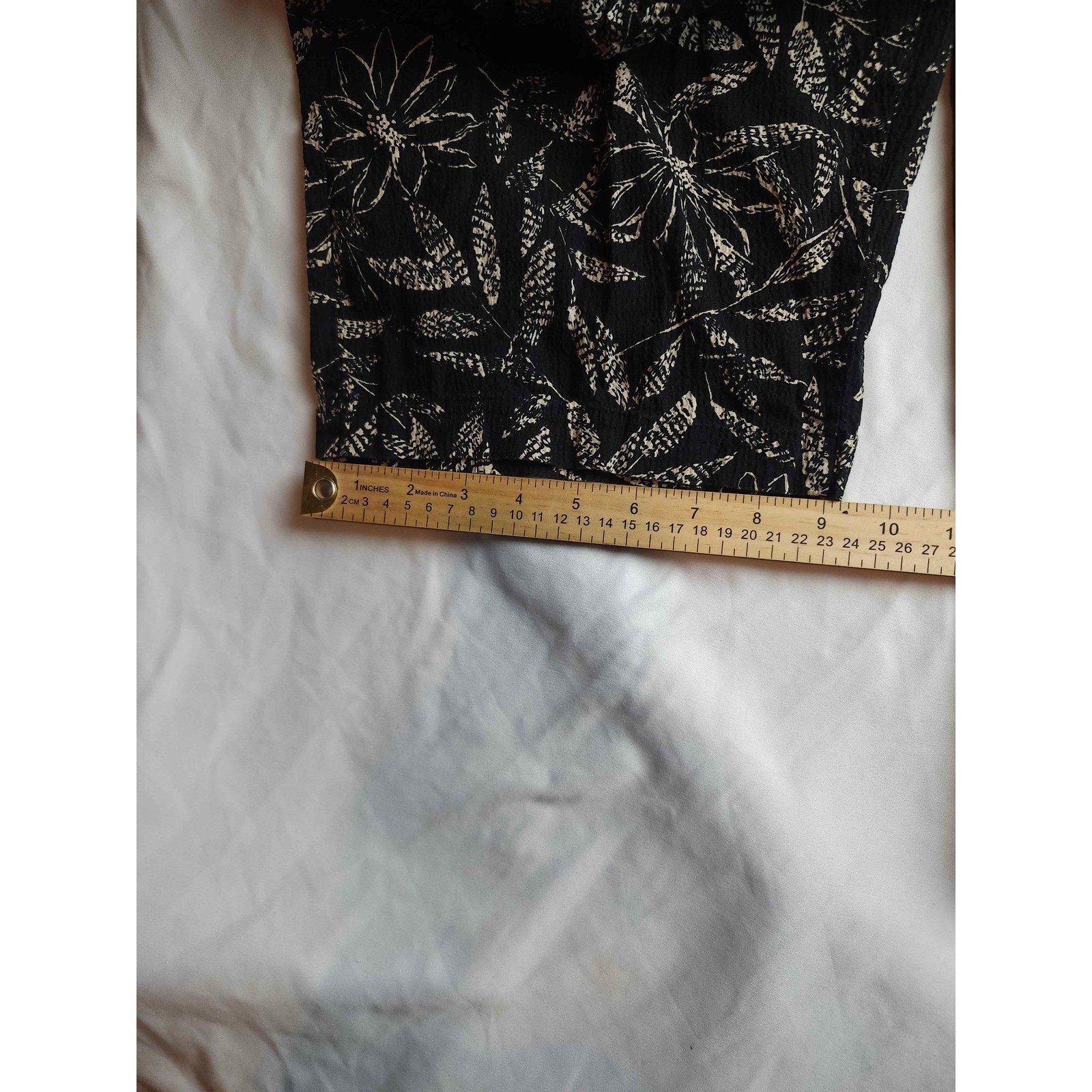 White Stag Woman Black Floral Crop Pants Elastic Waist Stretch 1X