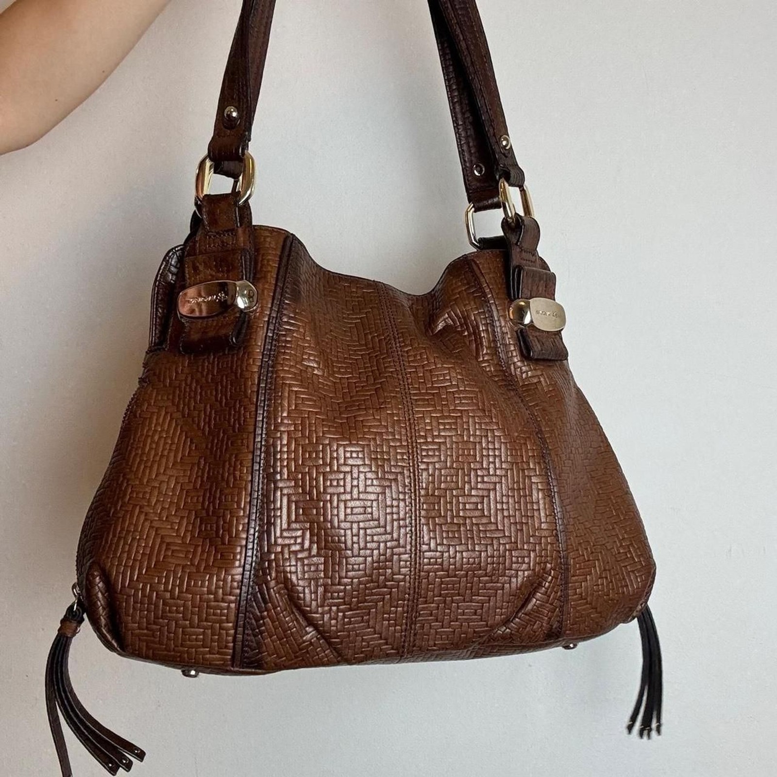 B. Makowsky Vintage Y2K Brown Leather Slouchy Hobo Bag with Gold Hardware
