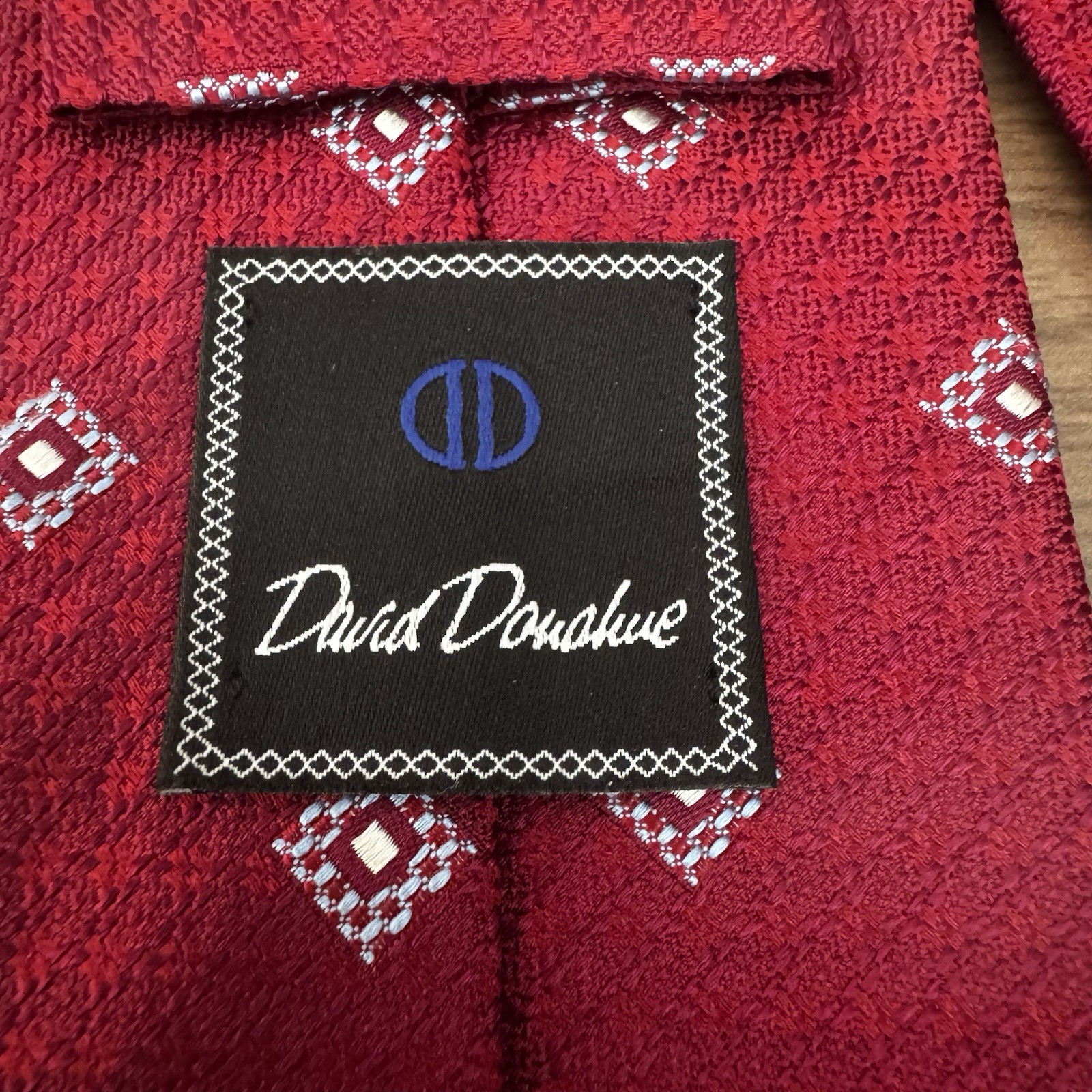 David Donahue Red Blue Geometric Neck Tie 100% Silk Handmade 3.25 inches