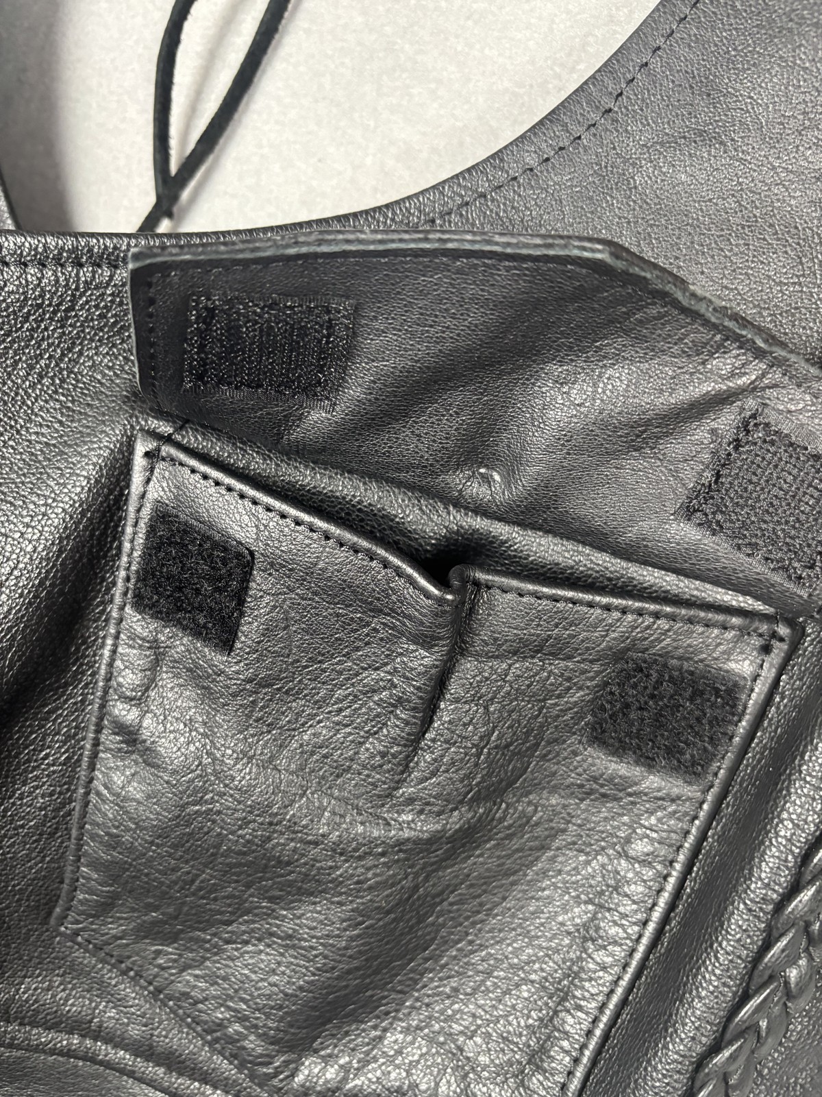 MOB Classic X4 Leather Chaps Womens Medium Biker Motorcycle YKK Zip Collection