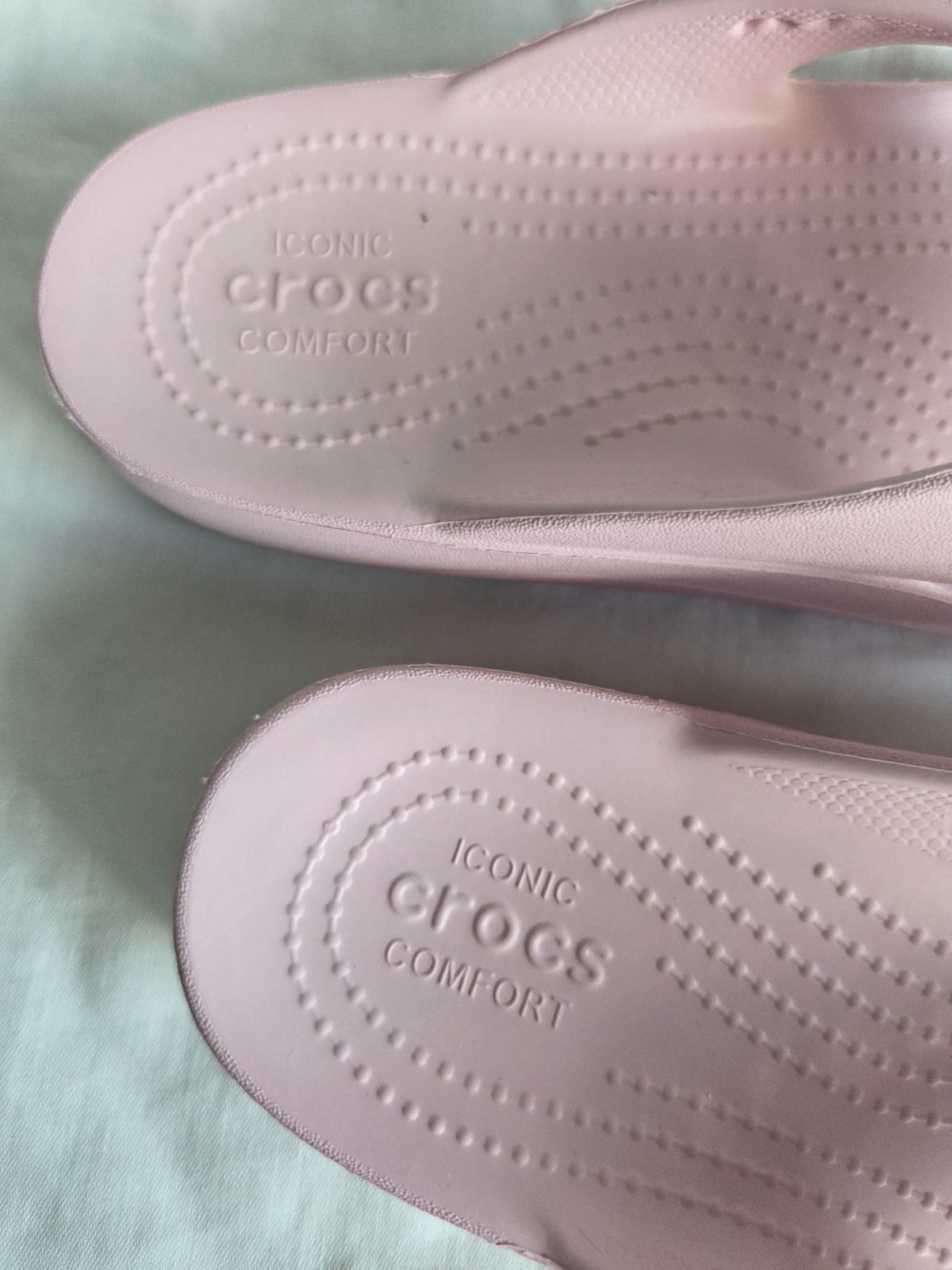 Crocs Womens Baya Flip Flop Platform Sandals W7 Petal Pink Iconic Comfort