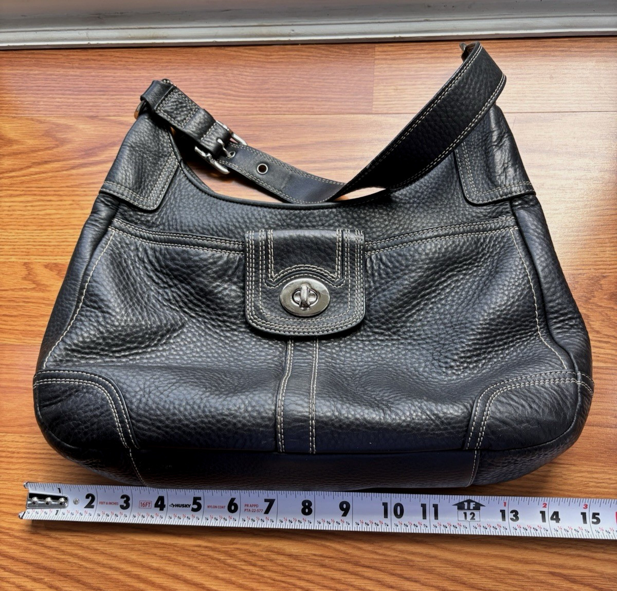 Coach Black Womens Pebbled Shoulder Bag Turn Lock F13956-See Description