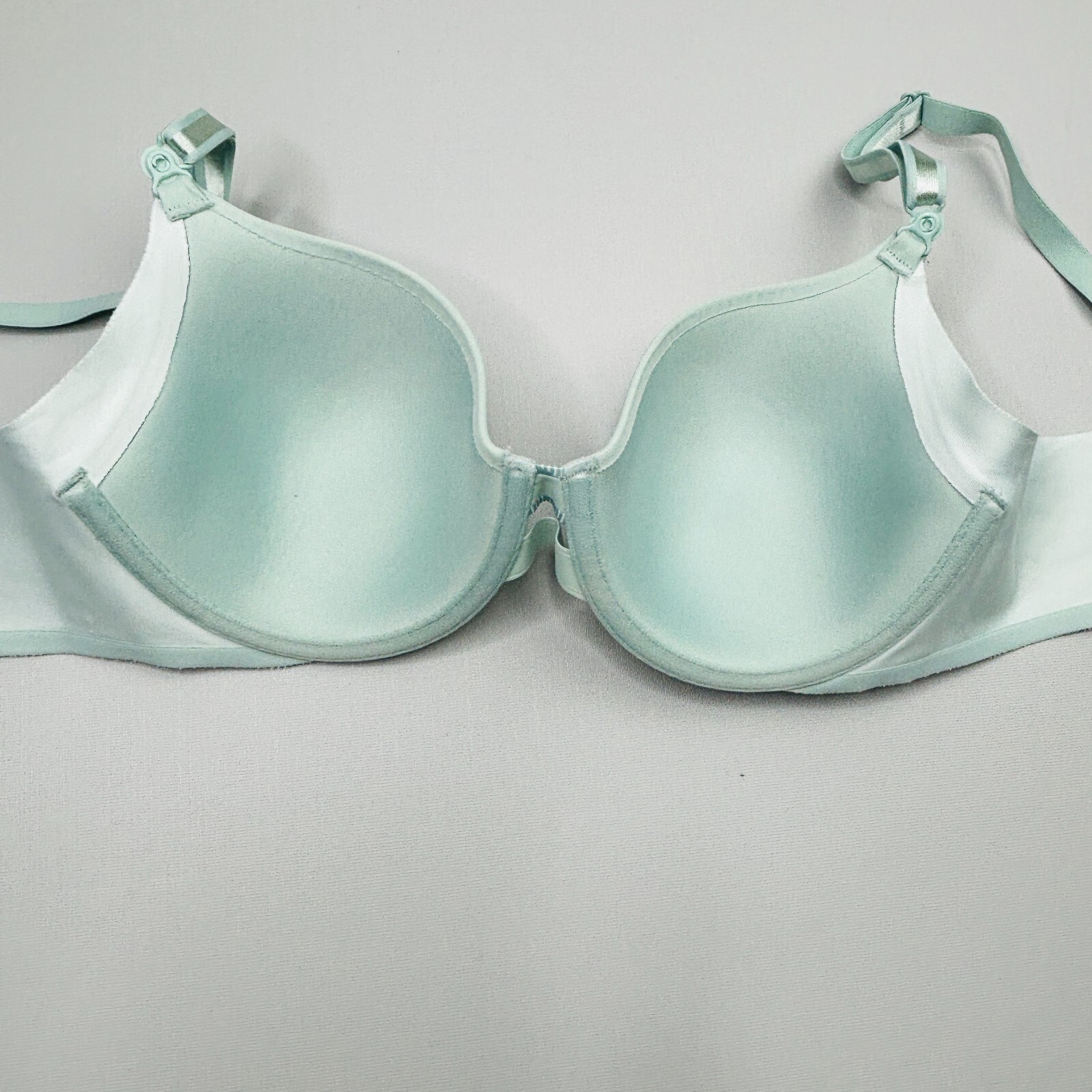 Warners No Side Effects Bra 34B Green Satin Padded Cups Back Smoothing 5781