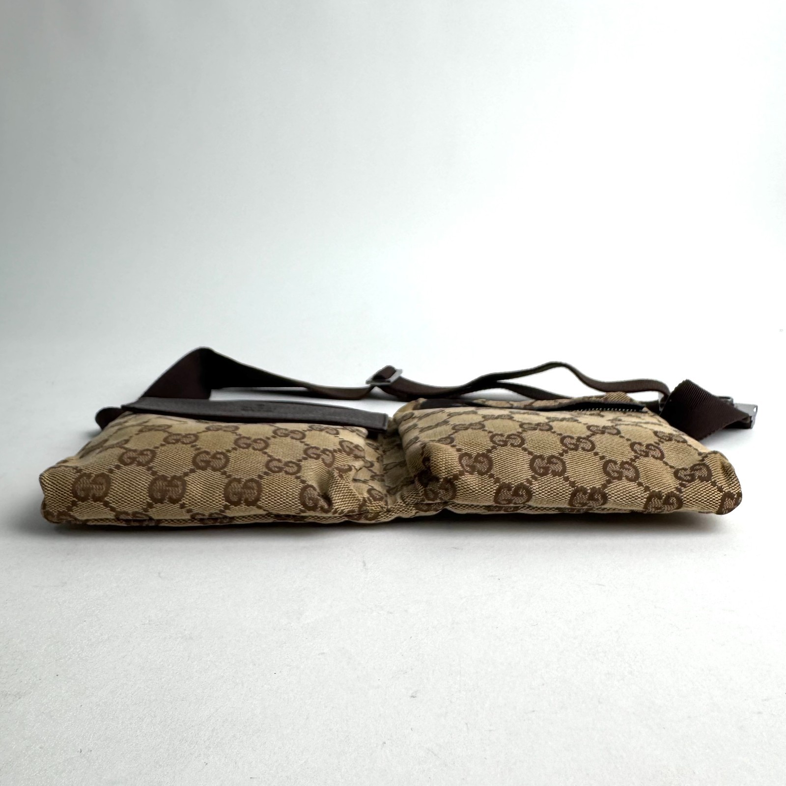 Auth GUCCI GG 28566 Bum Bag Waist Pouch Shoulder Belt bag Fanny Pack Brown