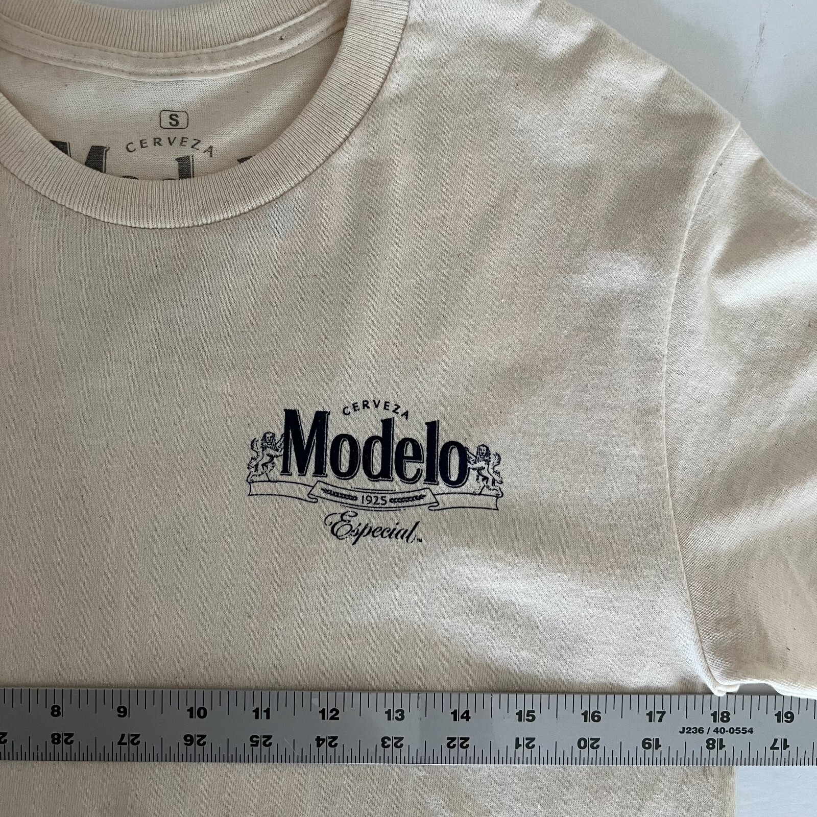 Modelo Cerveza Men’s Small Logo Graphic T-Shirt “Gold Standard Since 1925” NEW
