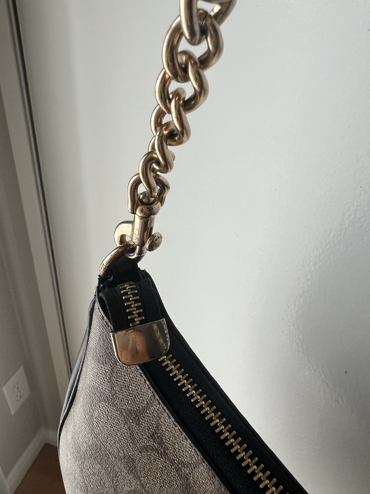 Coach Brown/Black Signature Logo Small Shoulder Bag Zip Top Chain Detachable