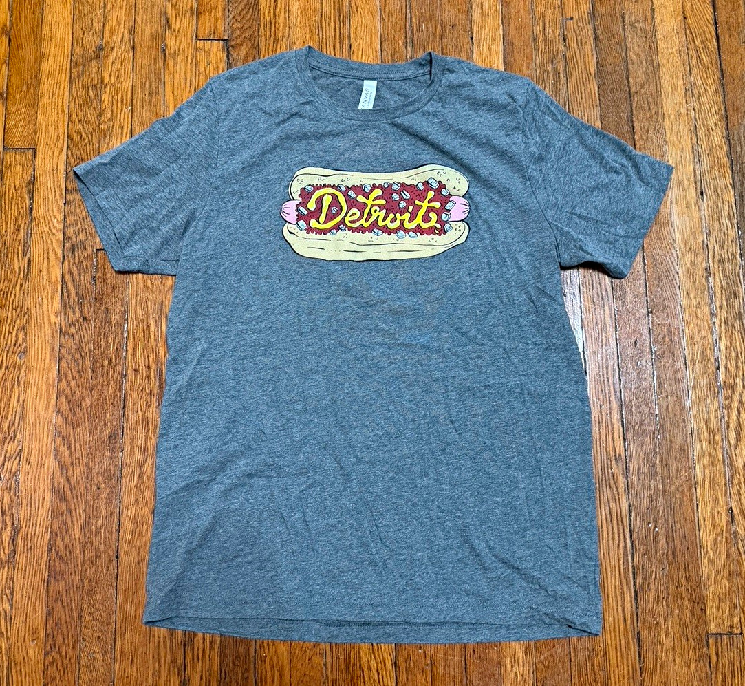 Detroit Hot Dog T-Shirt — Gray Short Sleeve Men’s Large
