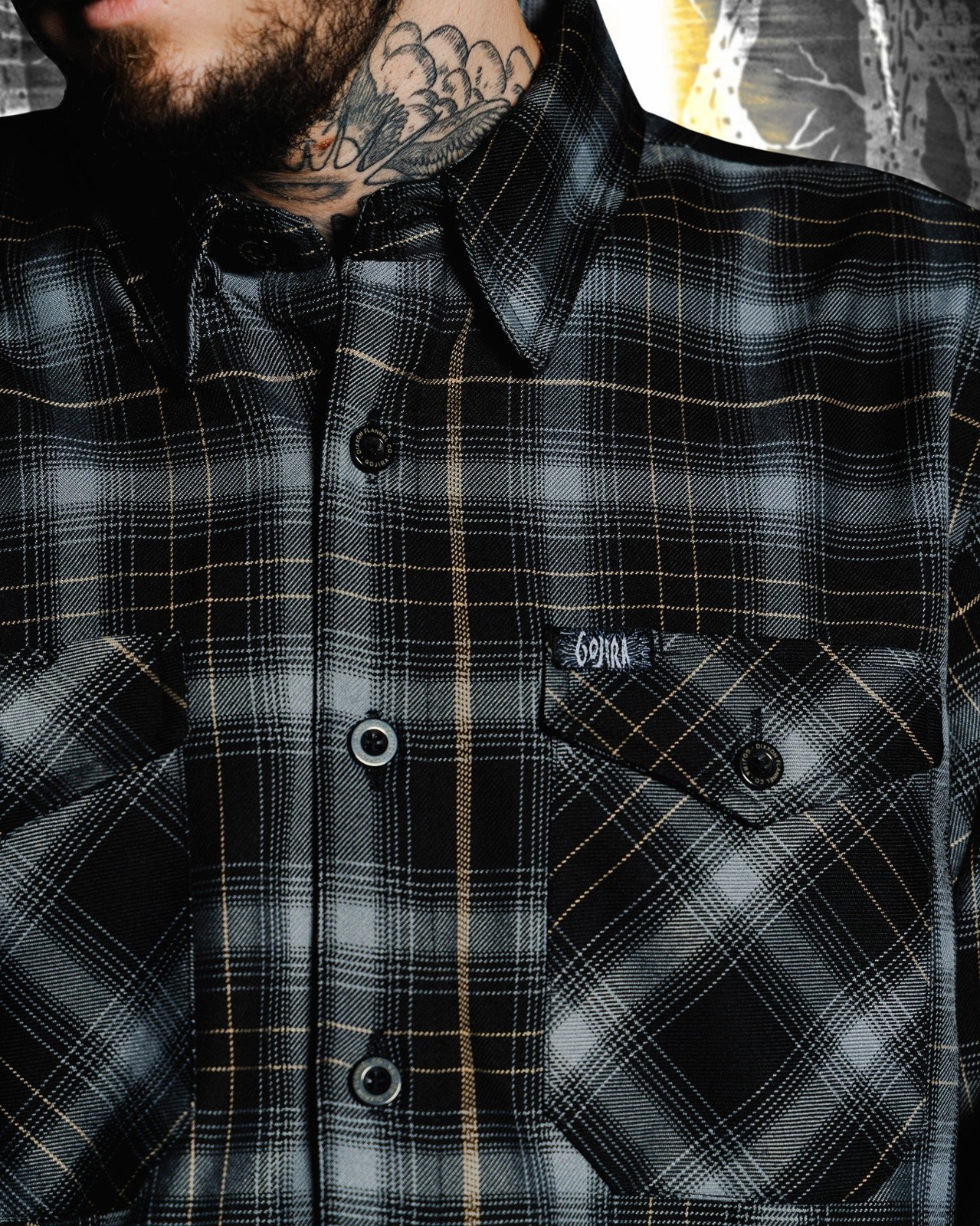 DIXXON Flannel x GOJIRA Men’s LARGE Collab Metal Band Plaid Button Shirt