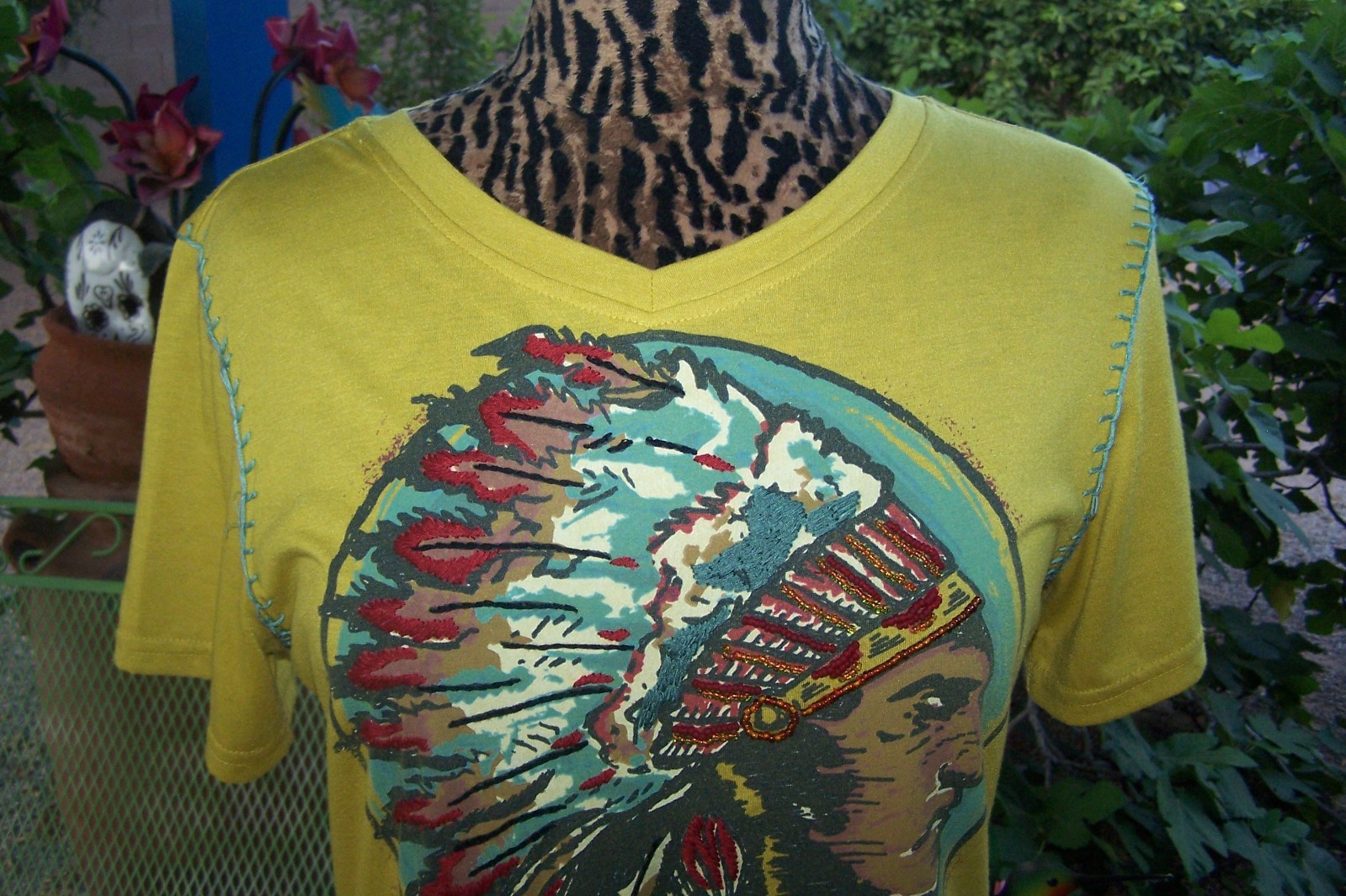 DOUBLE D RANCH L Indian WARRIOR Embroidered Beaded Graphic Western Tee Shirt EUC