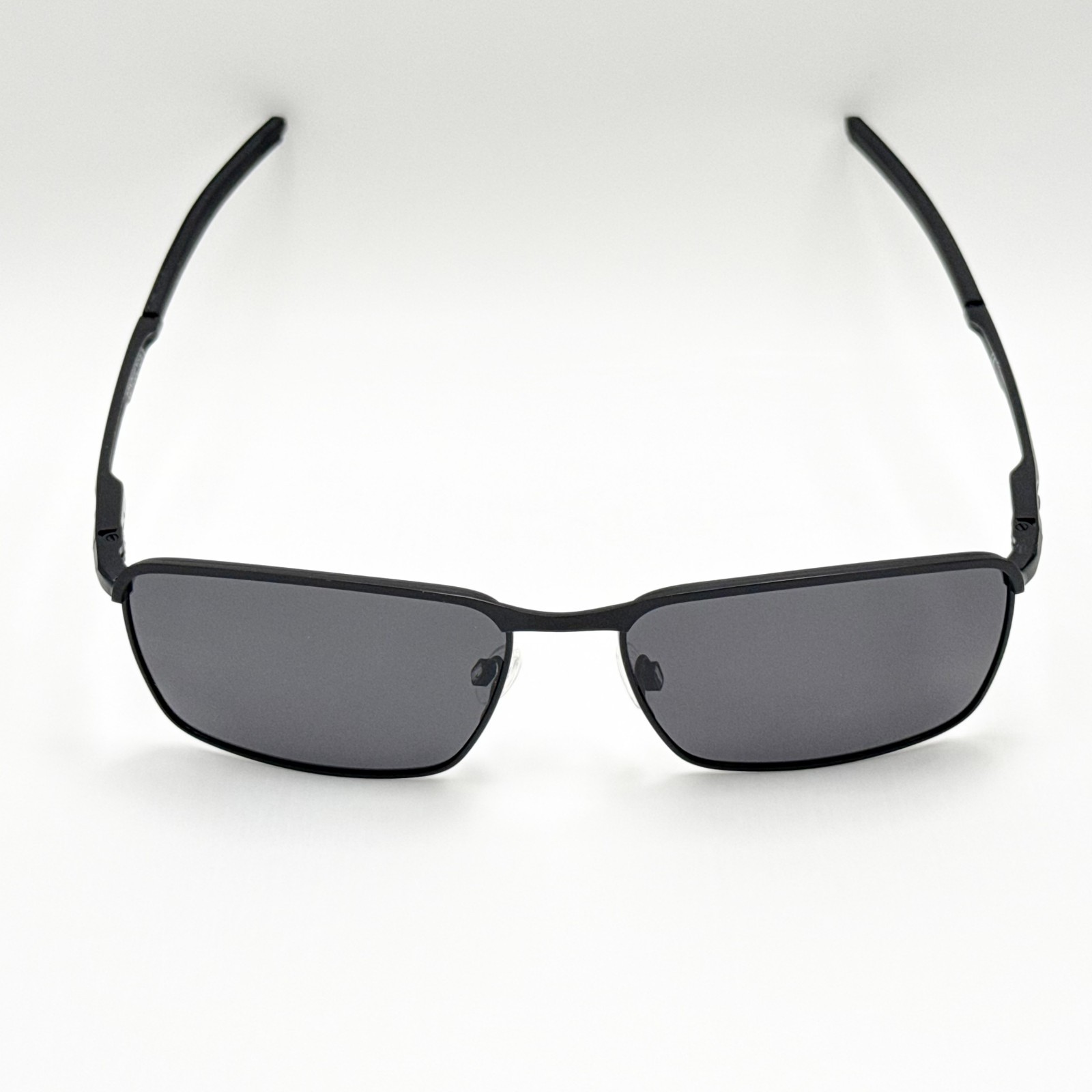 Oakley Conductor 8 OO4106 Sunglasses Matte Black Grey Lens New