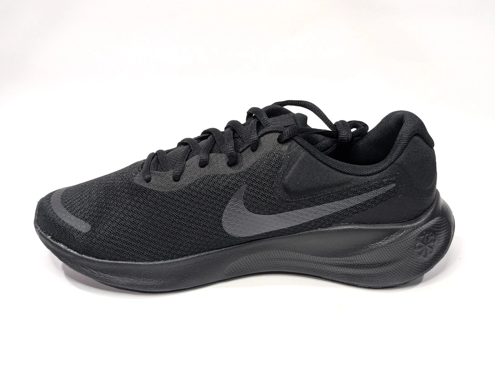 Nike Revolution 7 Black/Off Noir Men’s Running Shoes-Asst Sizes NB EXTRA WIDE 4E