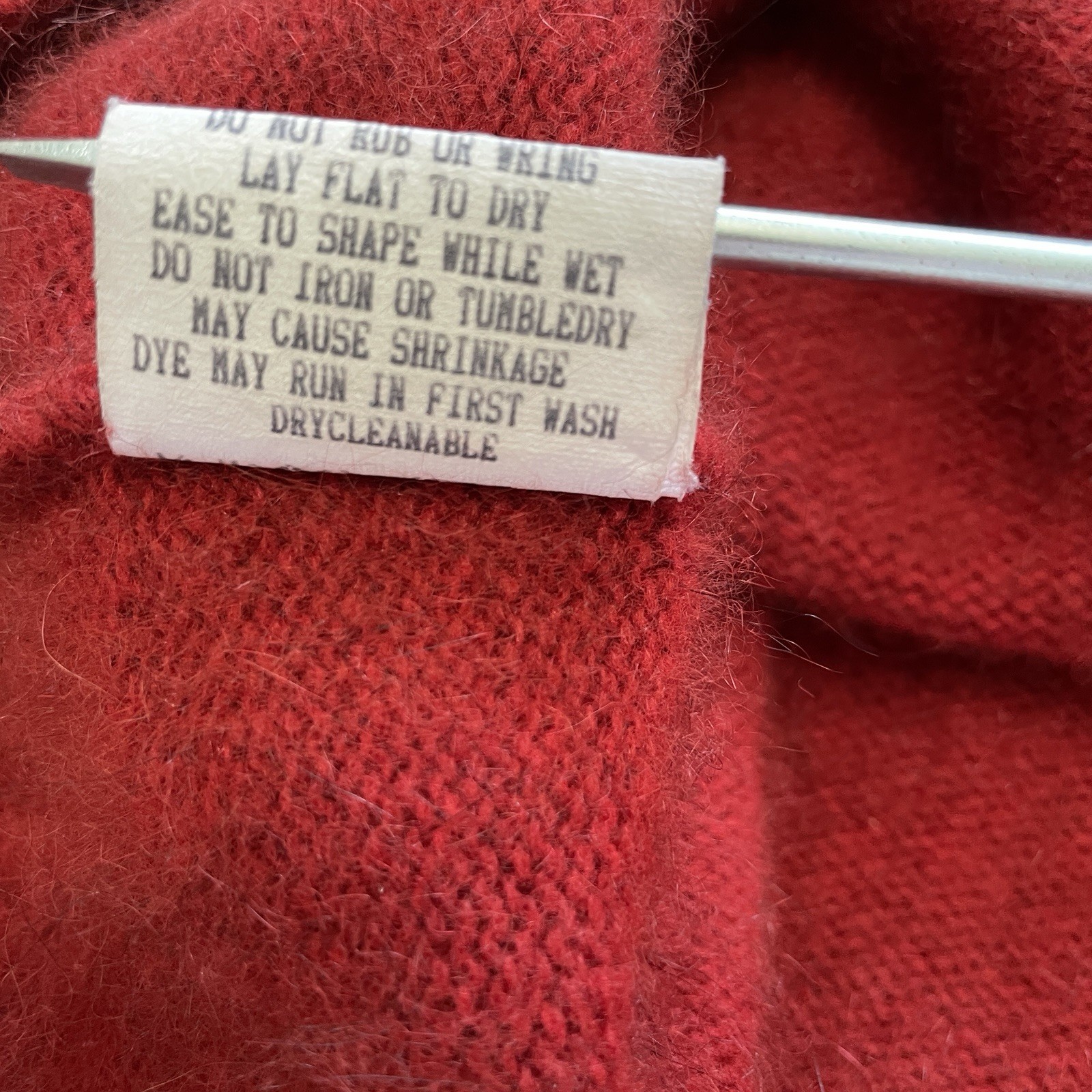 KORU Two Tone Red Jumper Sweater Wm’s XL Merino Wool, Possum,Silk Retail $240