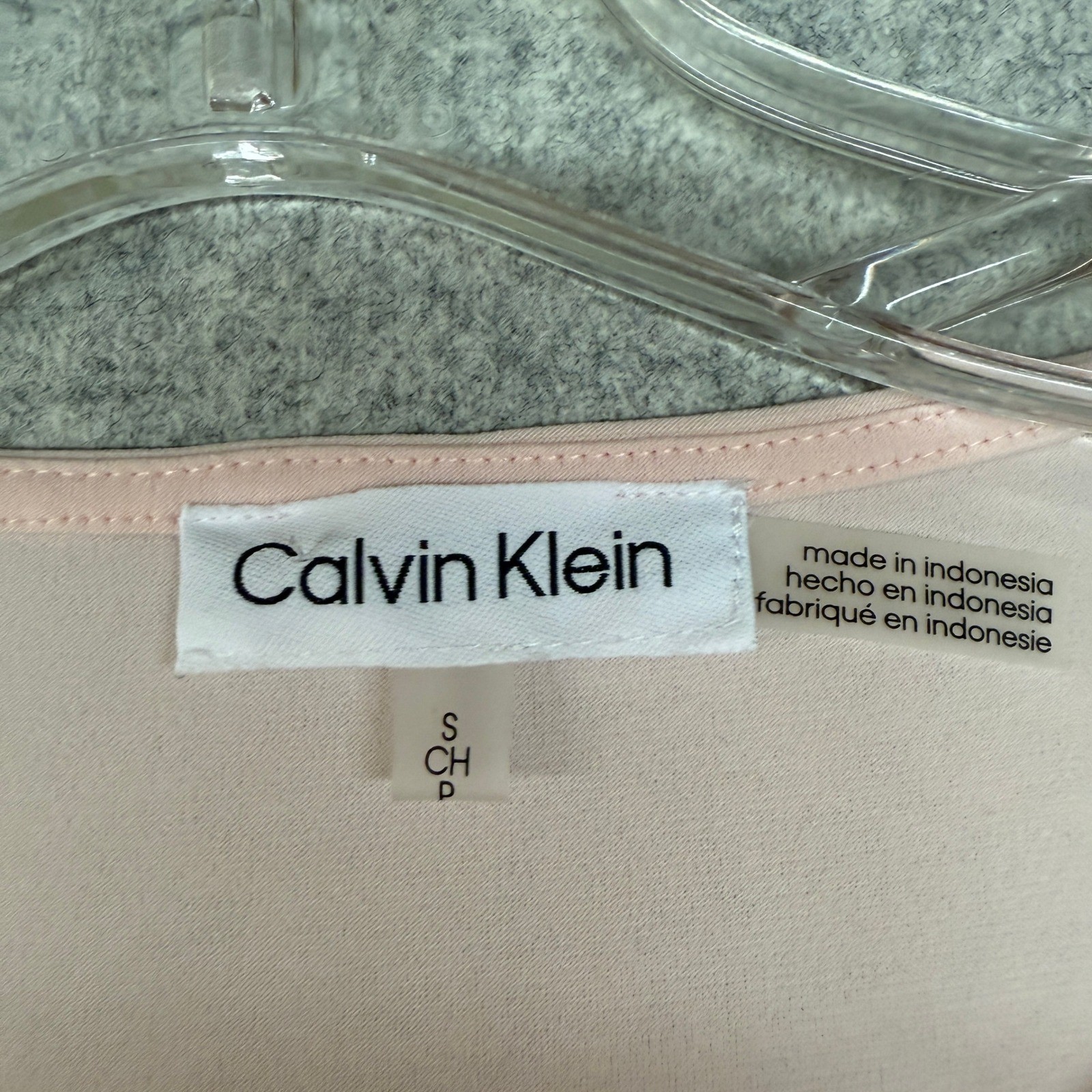 Calvin Klein Blouse Small Pink Cutout Neck Flutter Sleeve Dressy Top Shirt Women
