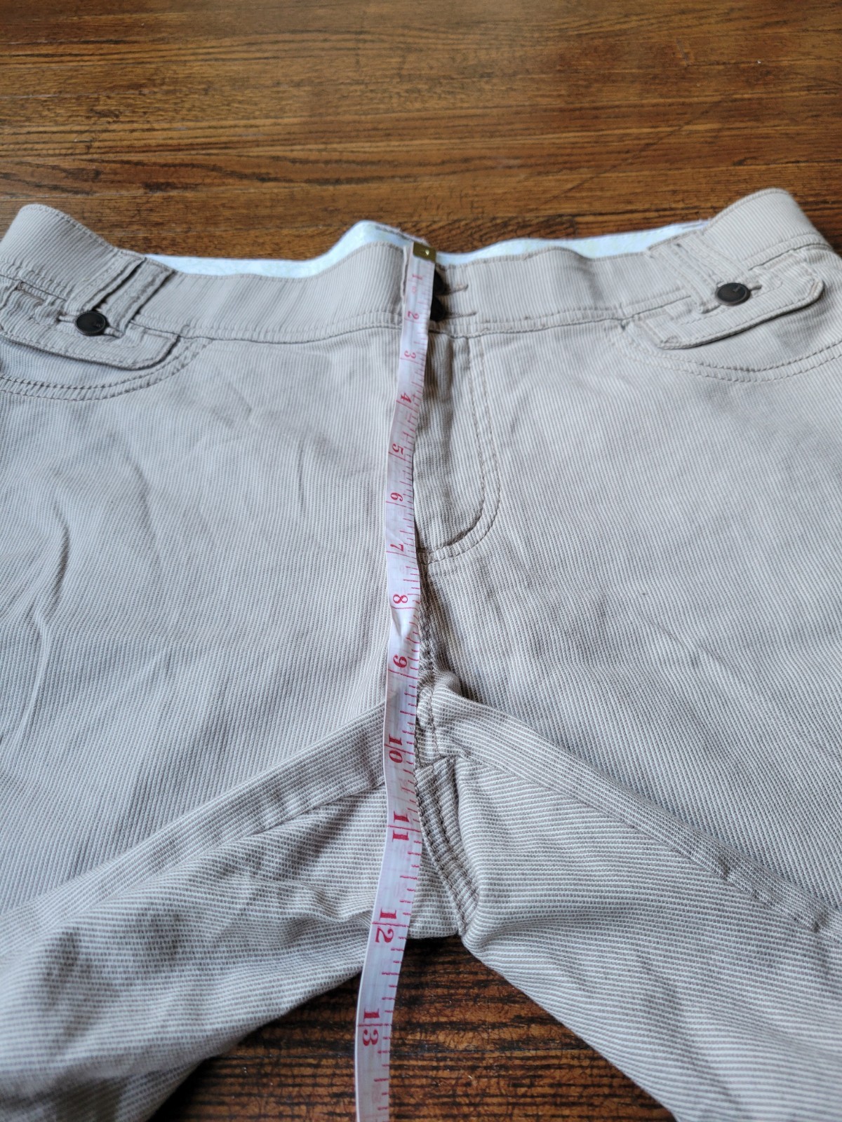 Lee Womens Walk Shorts Beige Stripe Stretch High Rise Comfort Waistband Size 8 M