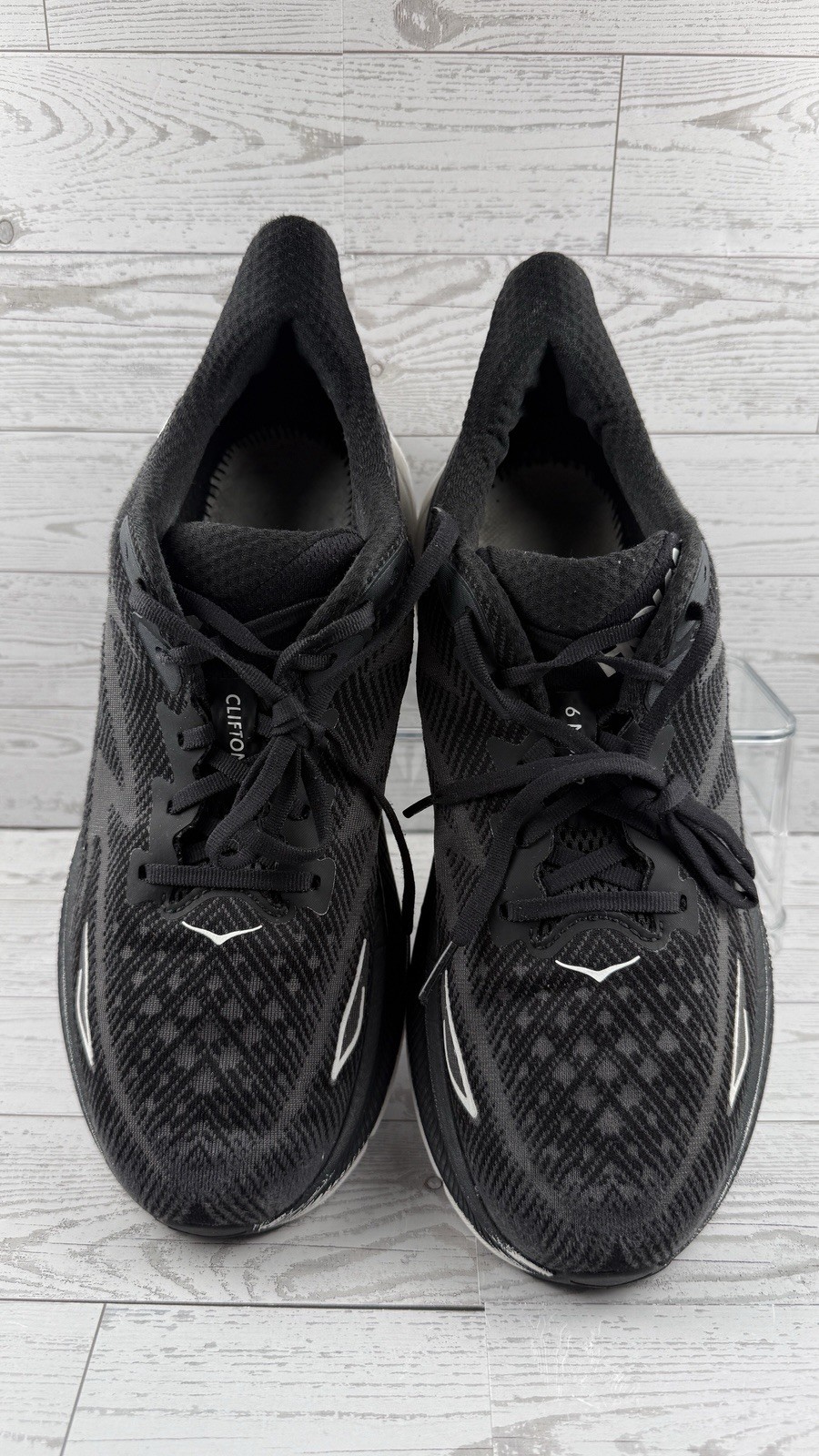 Hoka One Clifton 9 Mens Size 11.5D Black White Running Walking Shoes #329