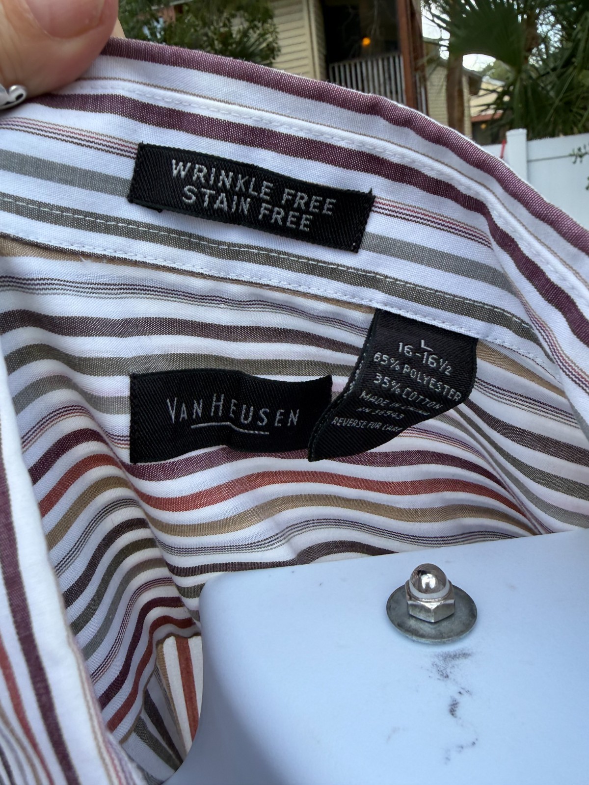 Van Heusen Men’s Large 16-16 1/2 Long Sleeve Striped Wrinkle Free Shirt