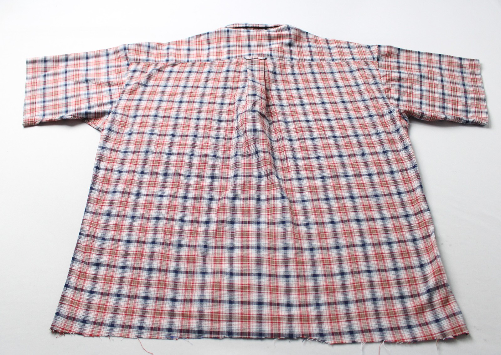 Farah Men’s Cotton Gingham Check S/S Shirt EH6 Multicolor Size Description