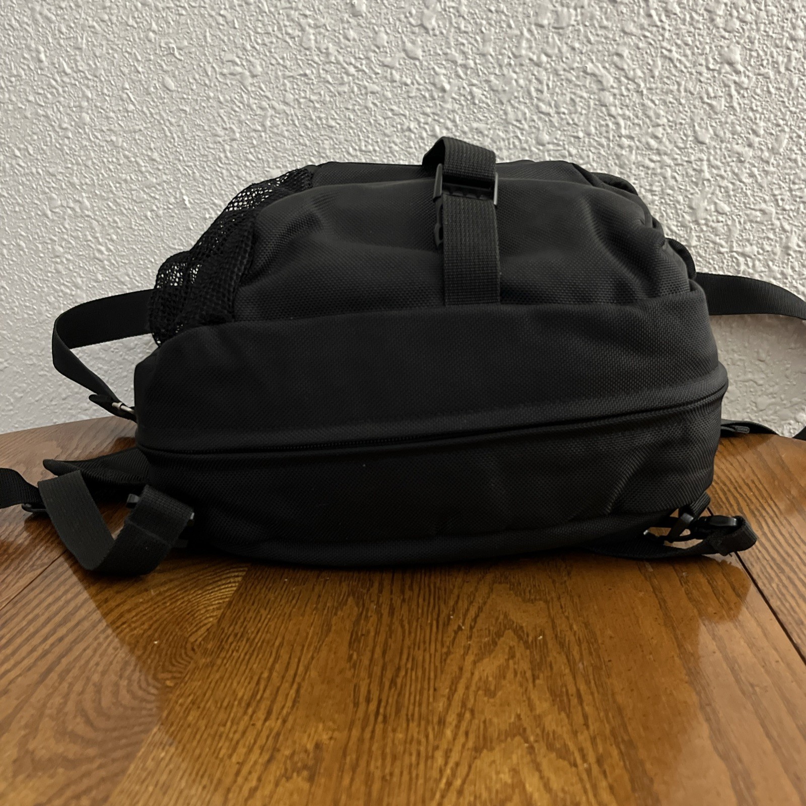 Vintage 2002 Ferrari Fila Backpack Messenger Bag Expandable Michael Schumacher