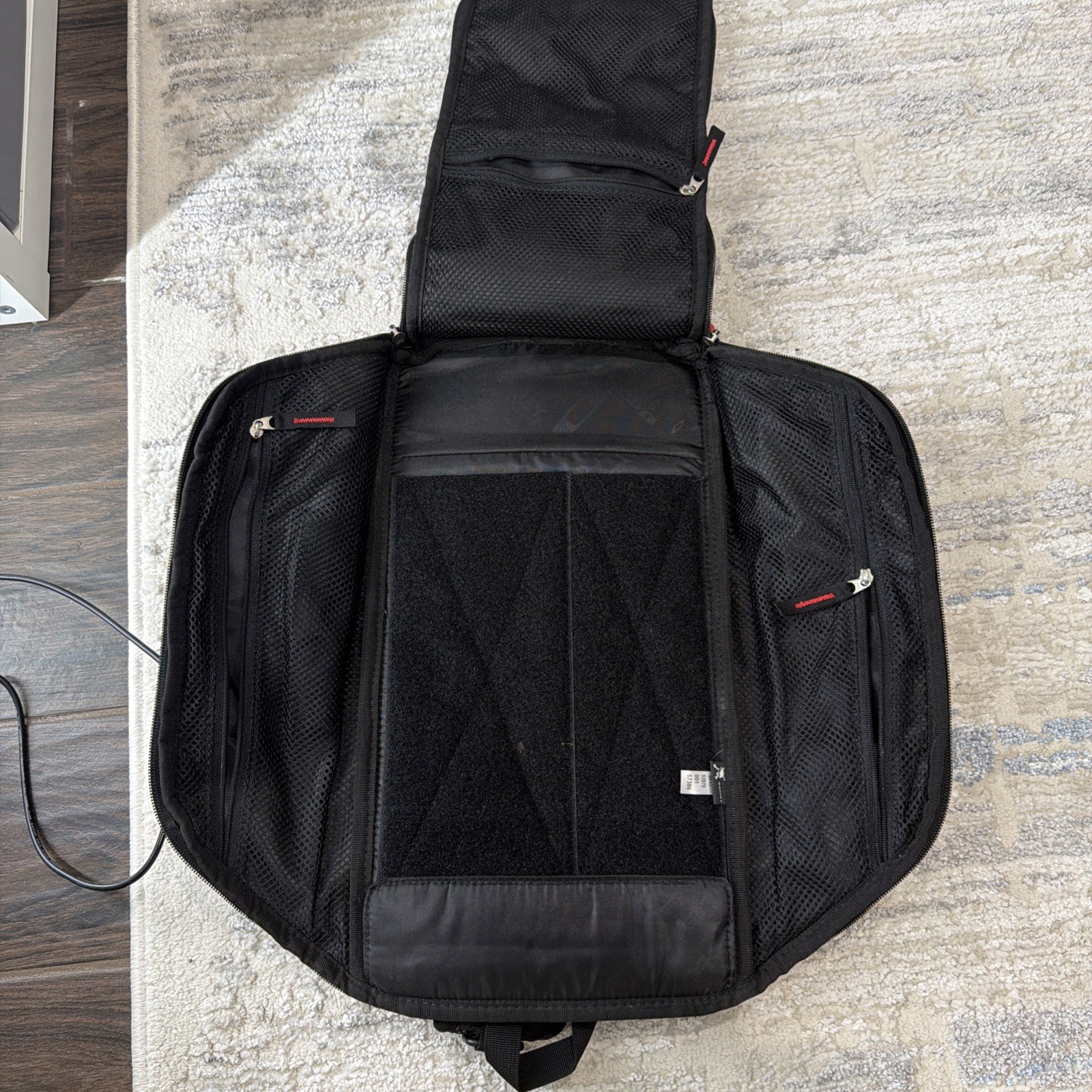 Oakley Extractor Sling Pack Backpack Black, Universal Fit, Y2K Tech Red, 90s Zip