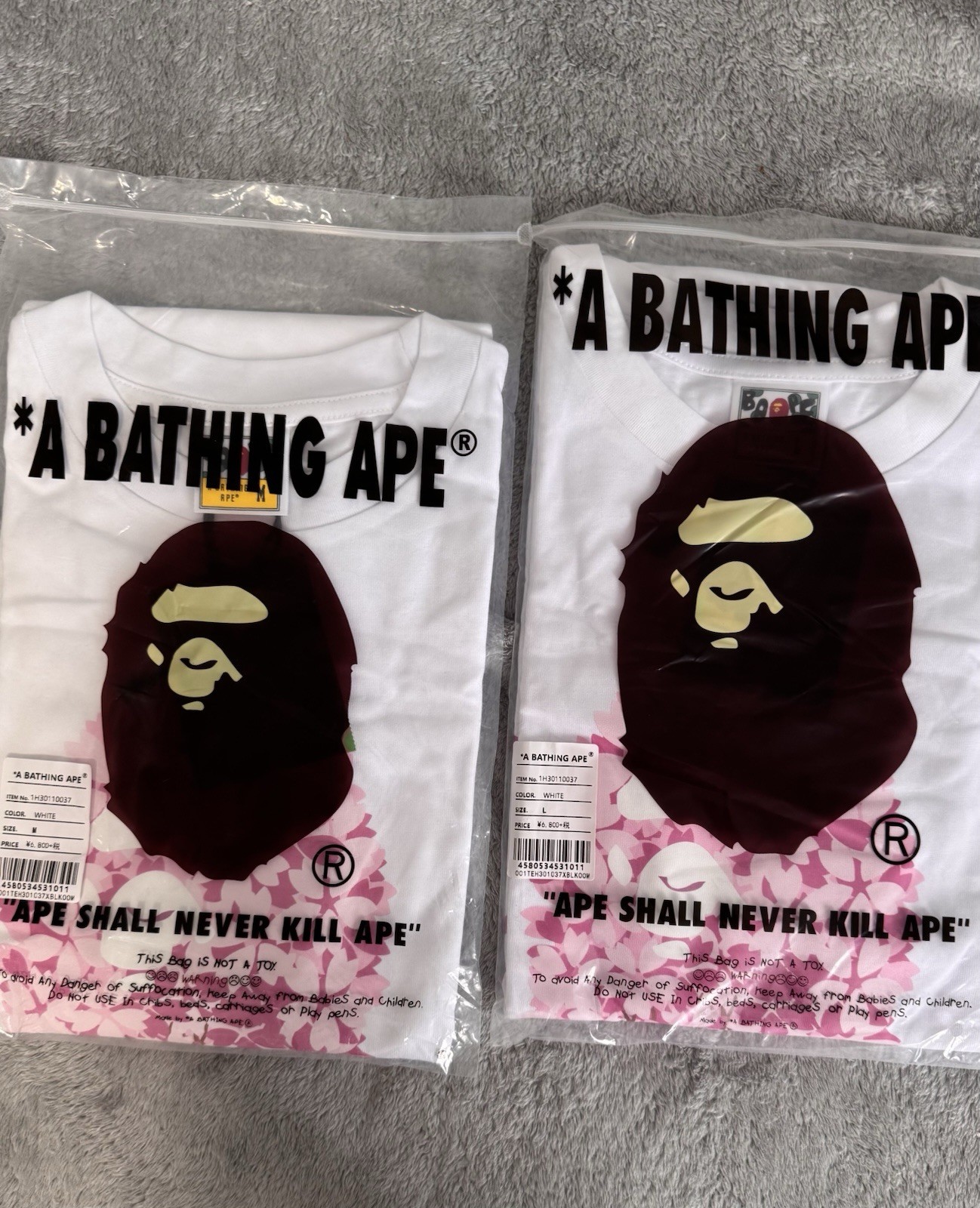 A Bathing Ape BAPE Men’s White Ape Head Graphic Logo Crew Neck T-Shirt L