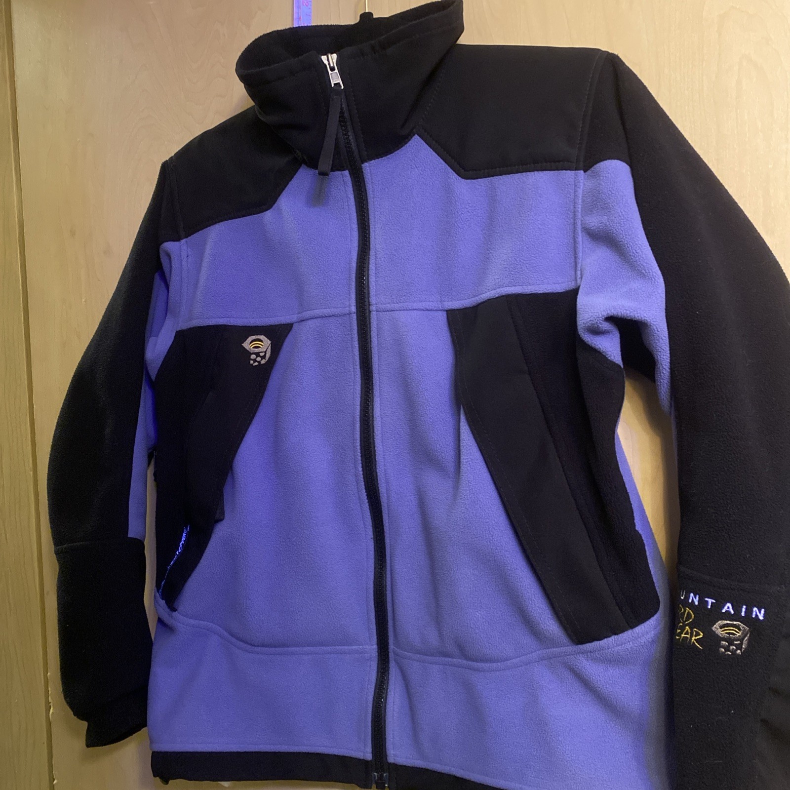 Vintage Mountain Hardwear Jacket Size 6