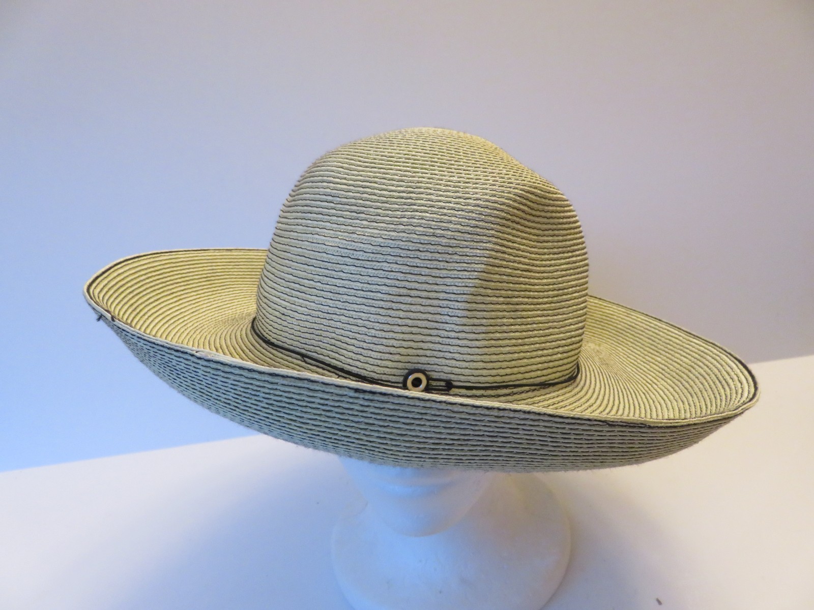 Annabel Ingall Australia Packable Crushable Green Sun Hat Wide Brim 3 3/4″